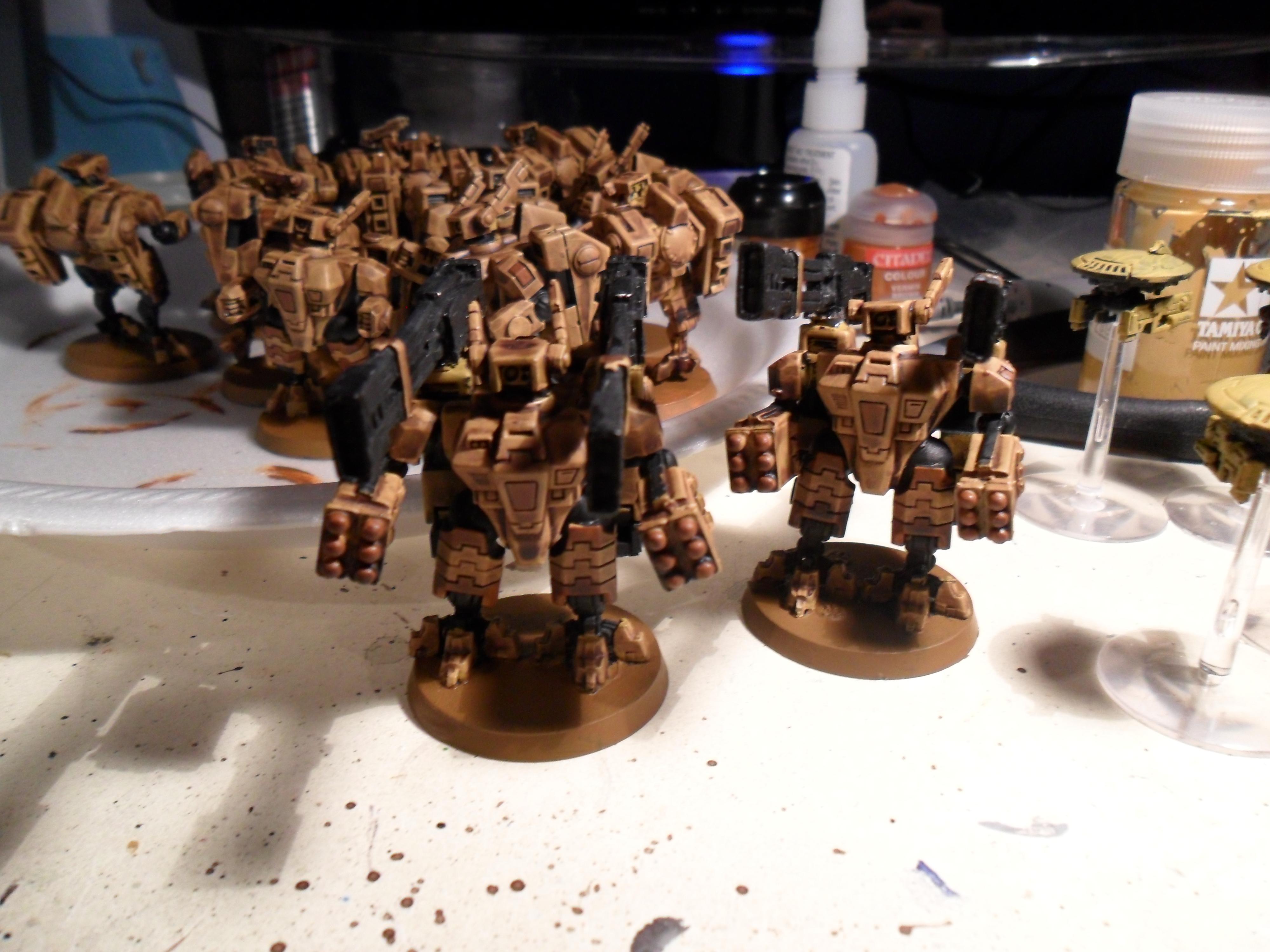 Tau, Broadsides