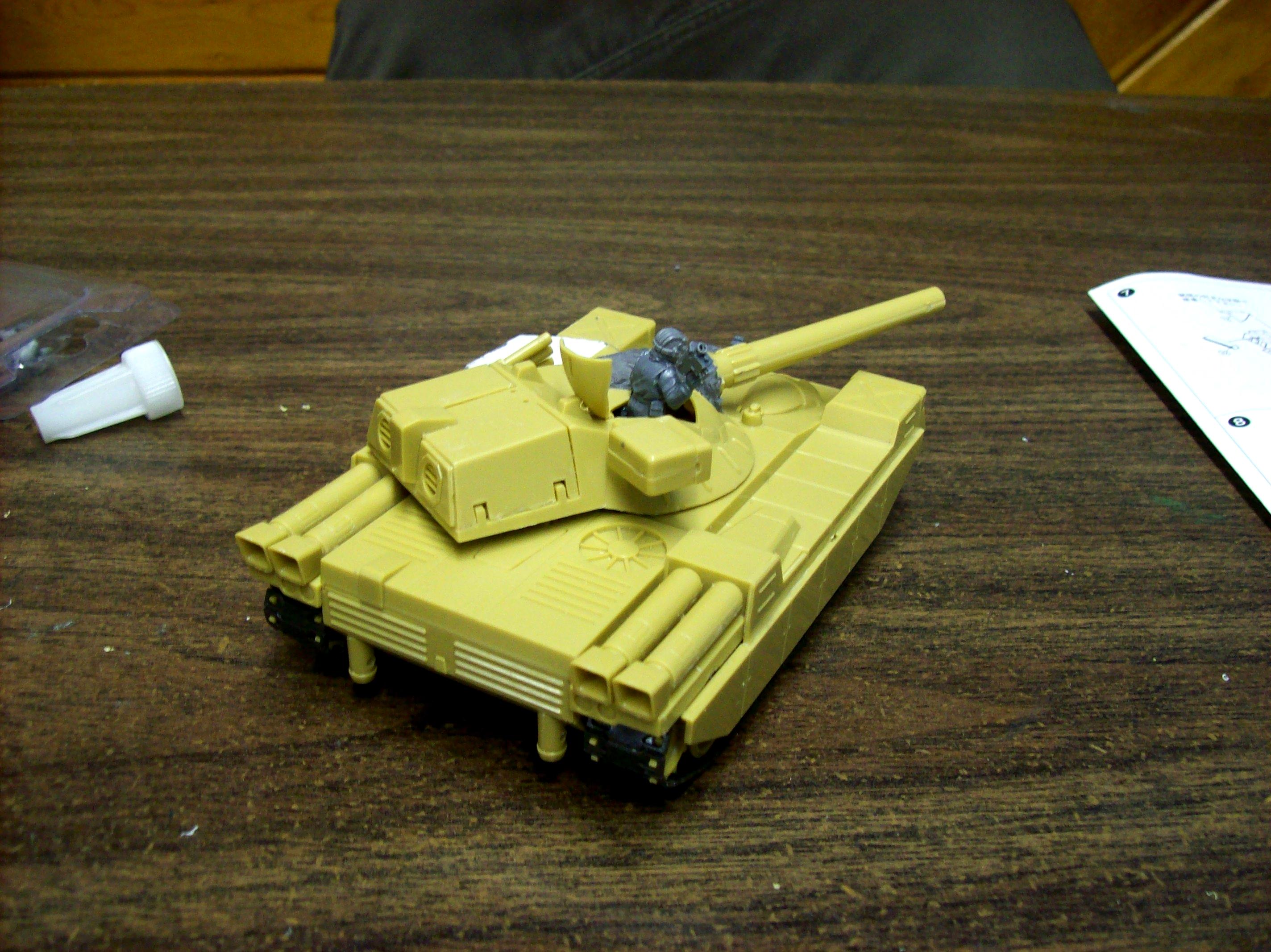 Tank, Rear view