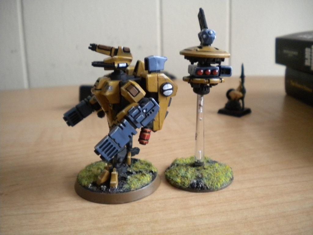Shield Drone, Tau, Tau Crisis XV-8