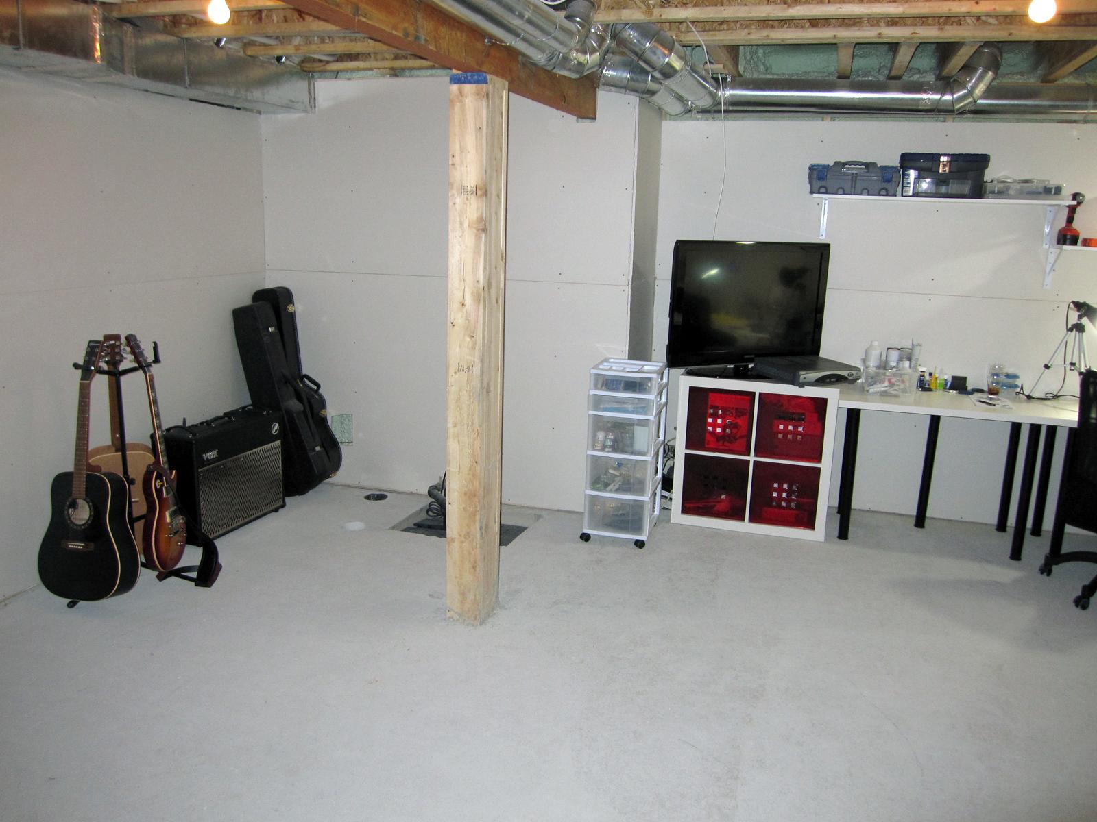 Hobby Cave 1