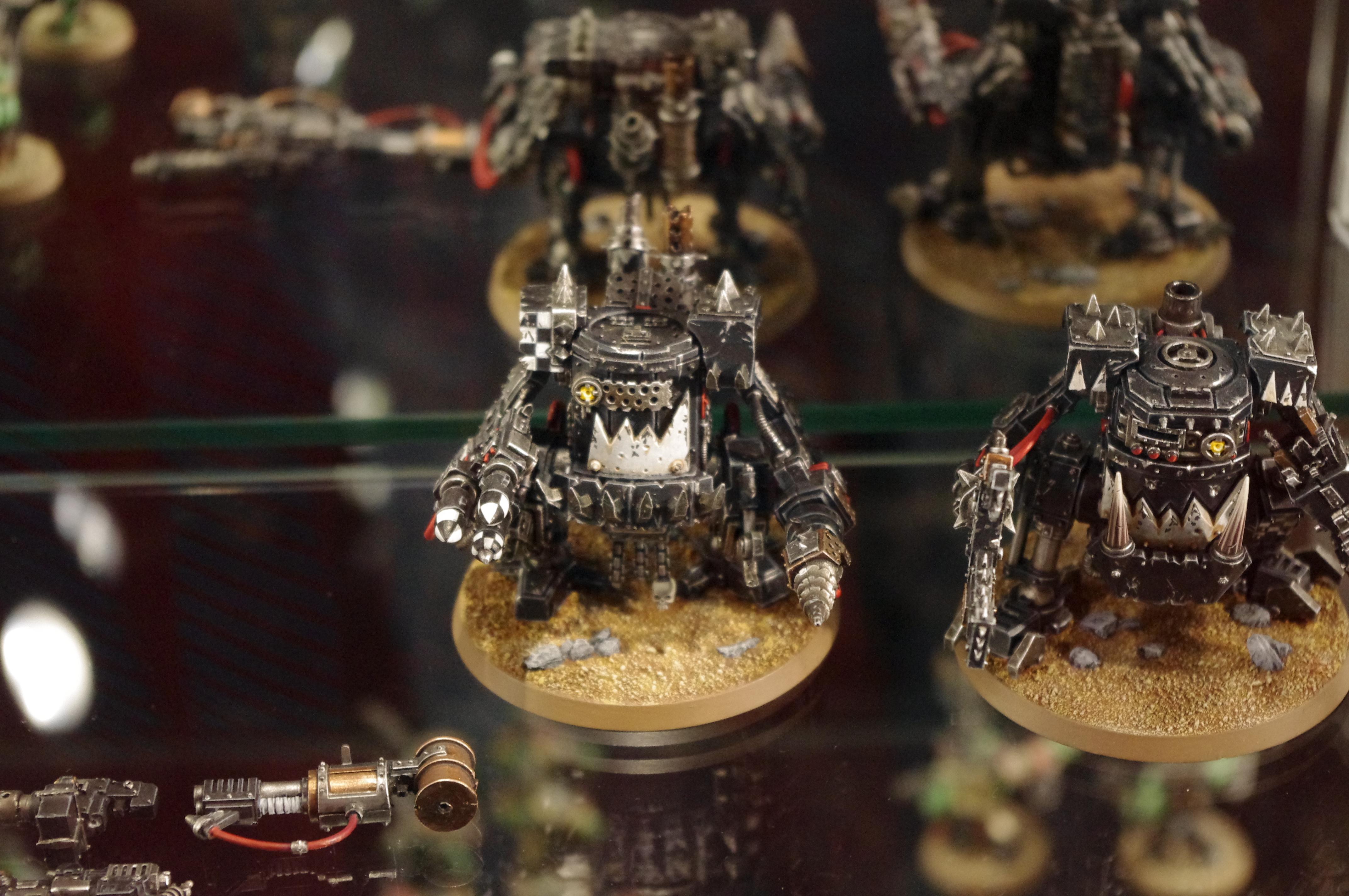 All Credit To Eavy Metal Crews, Warhammer World   ---   Posted For Those To Far Away To Travel  ---  Not My Minis