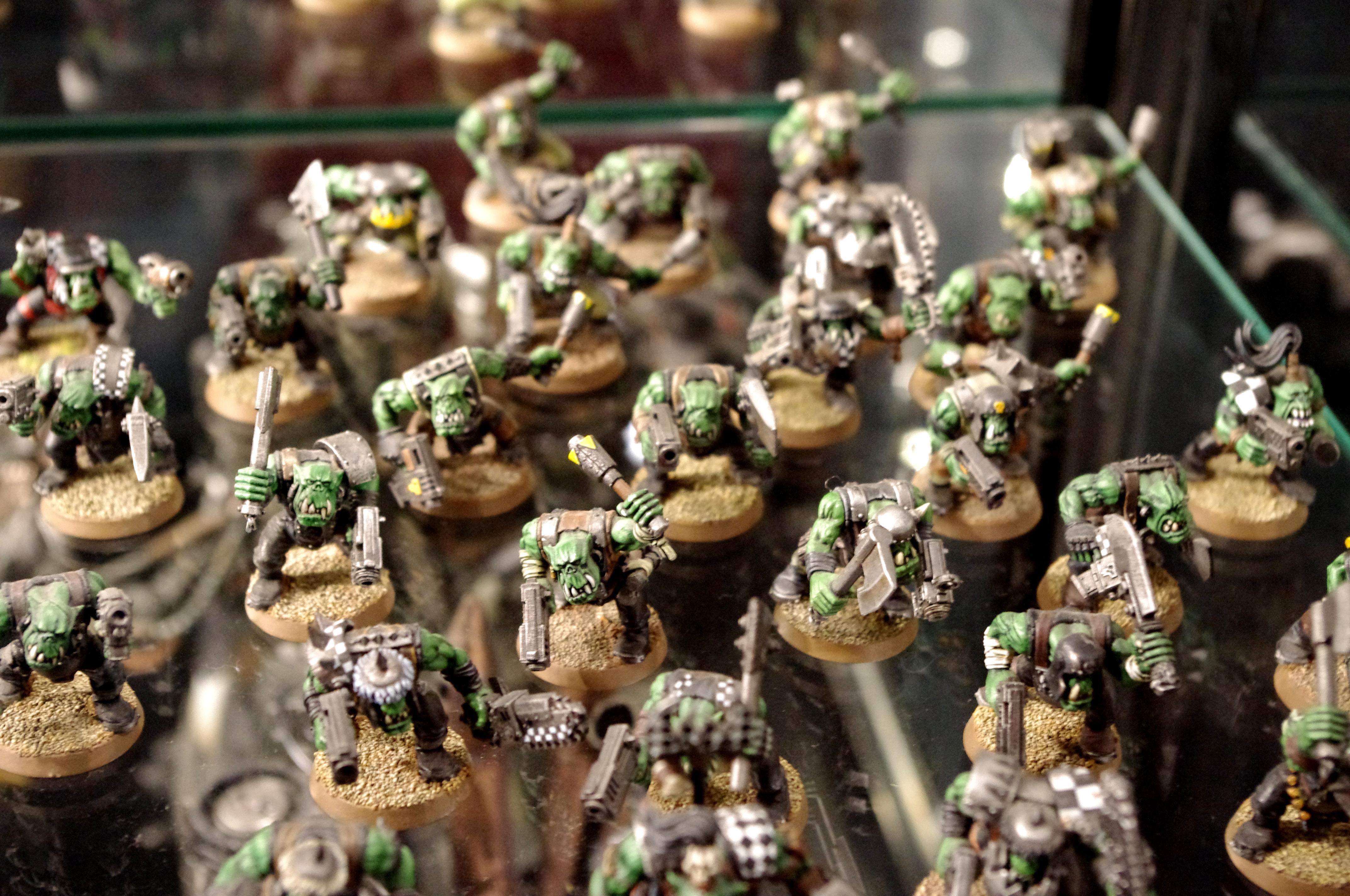 All Credit To Eavy Metal Crews, Warhammer World   ---   Posted For Those To Far Away To Travel  ---  Not My Minis