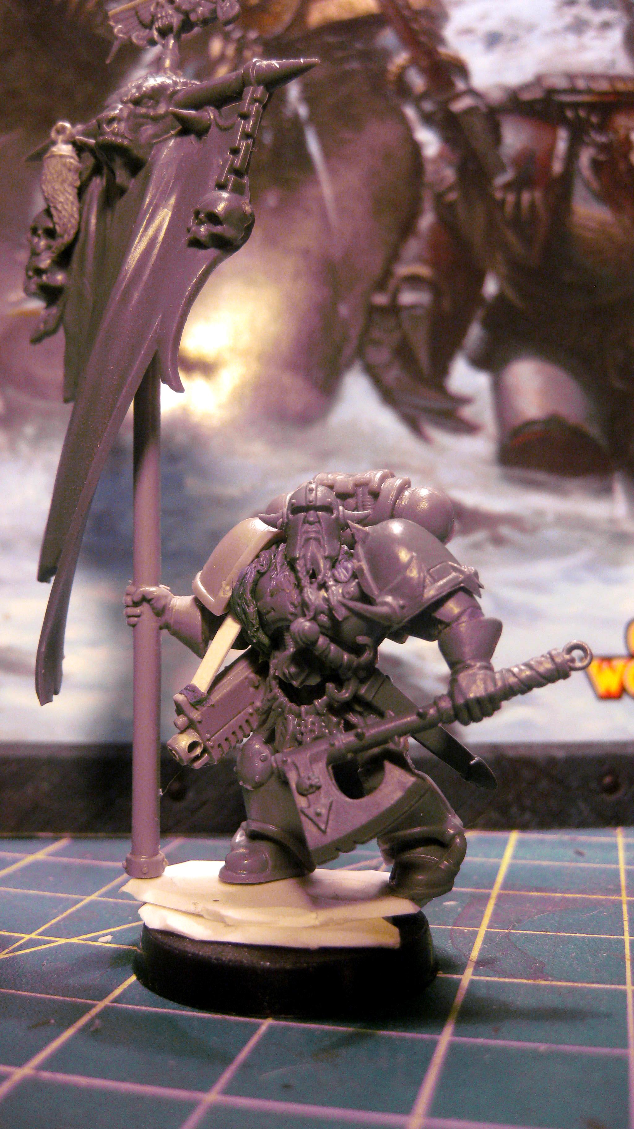 Grey Hunter, Grey Hunter Standard Bearer