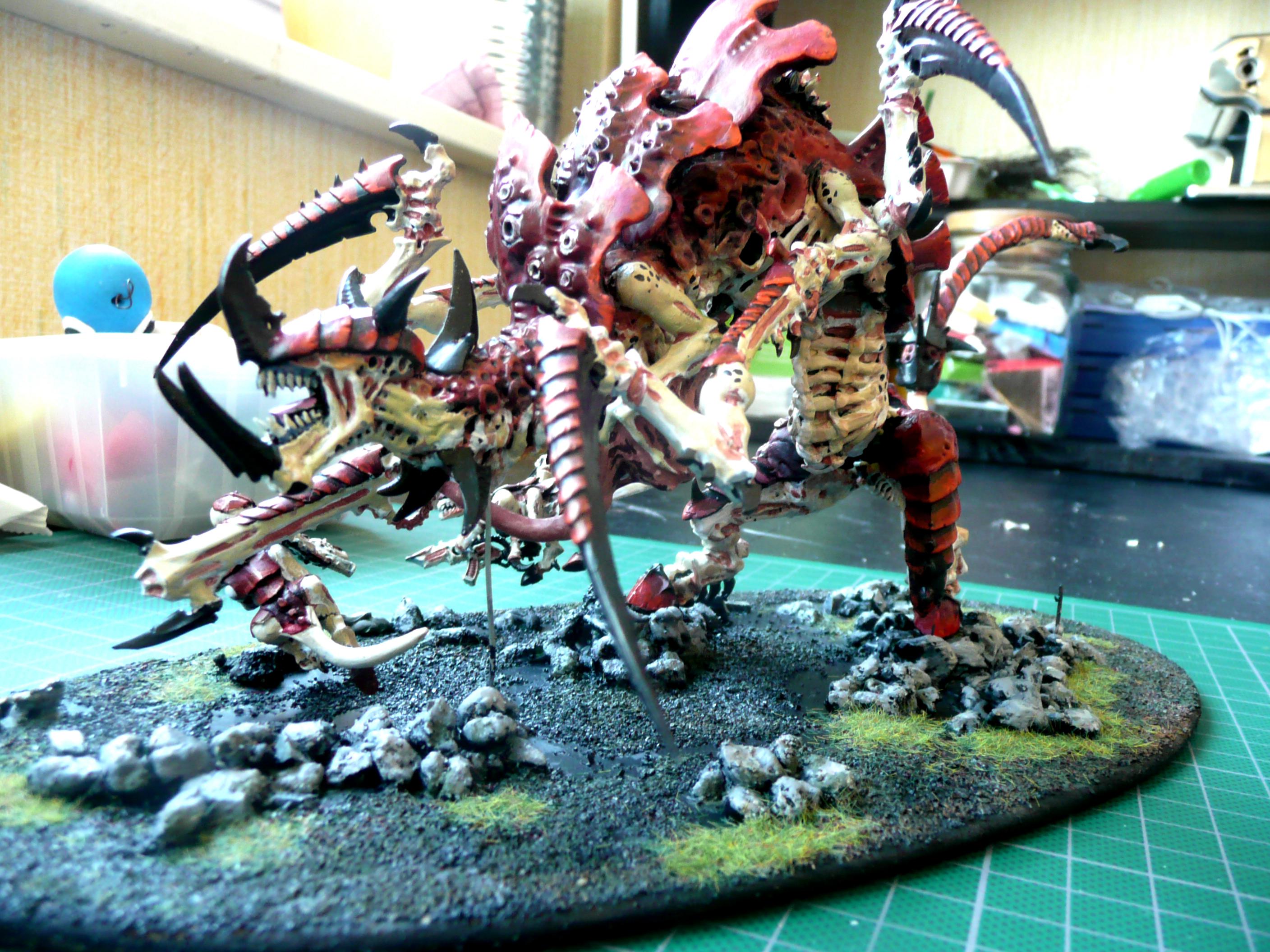 Carnifex, Diorama, Hormagaunts, Termagants, Tyranids, Warhammer 40,000, Warhammer Fantasy