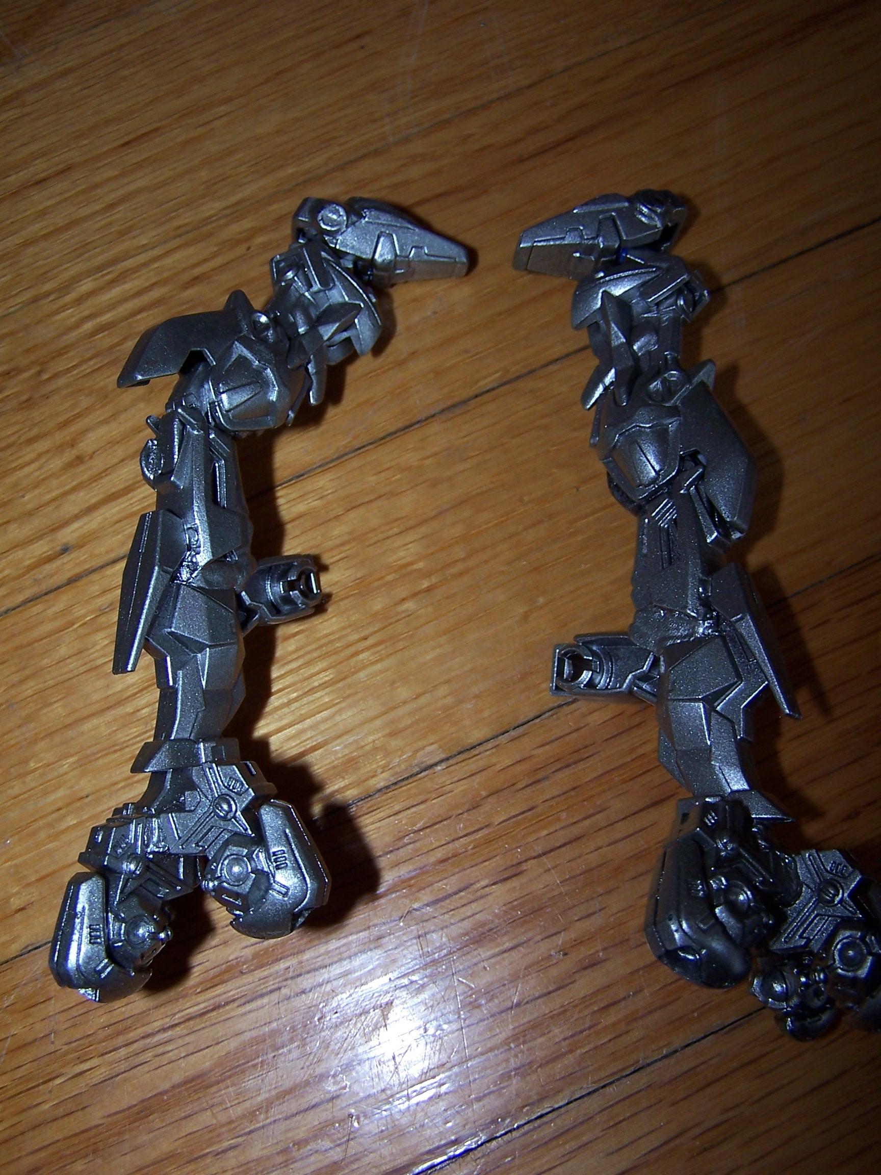 Articulating legs (without protective plates attached)