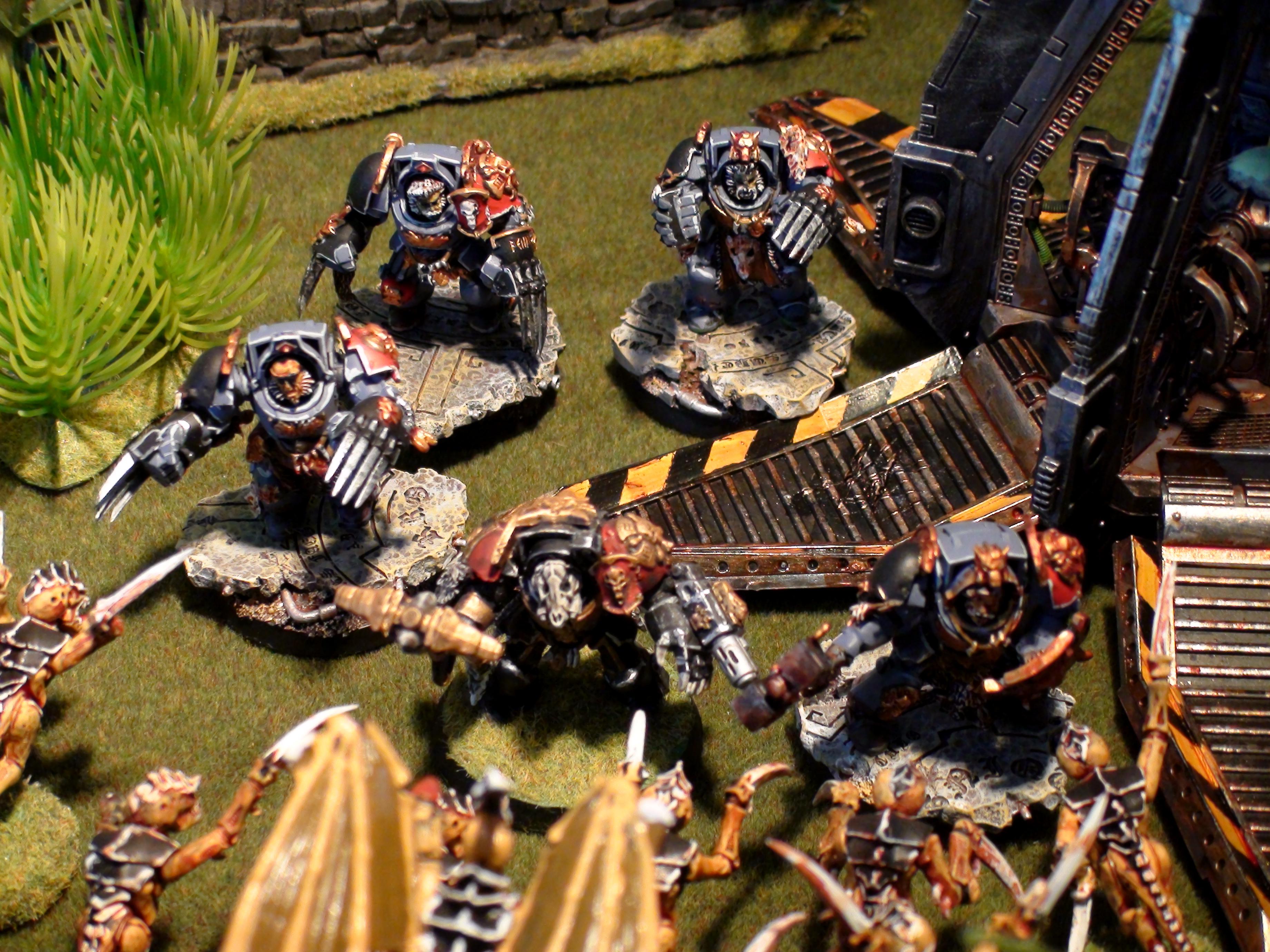 Wolf Priest and Wolf Guard deployed by drop pod