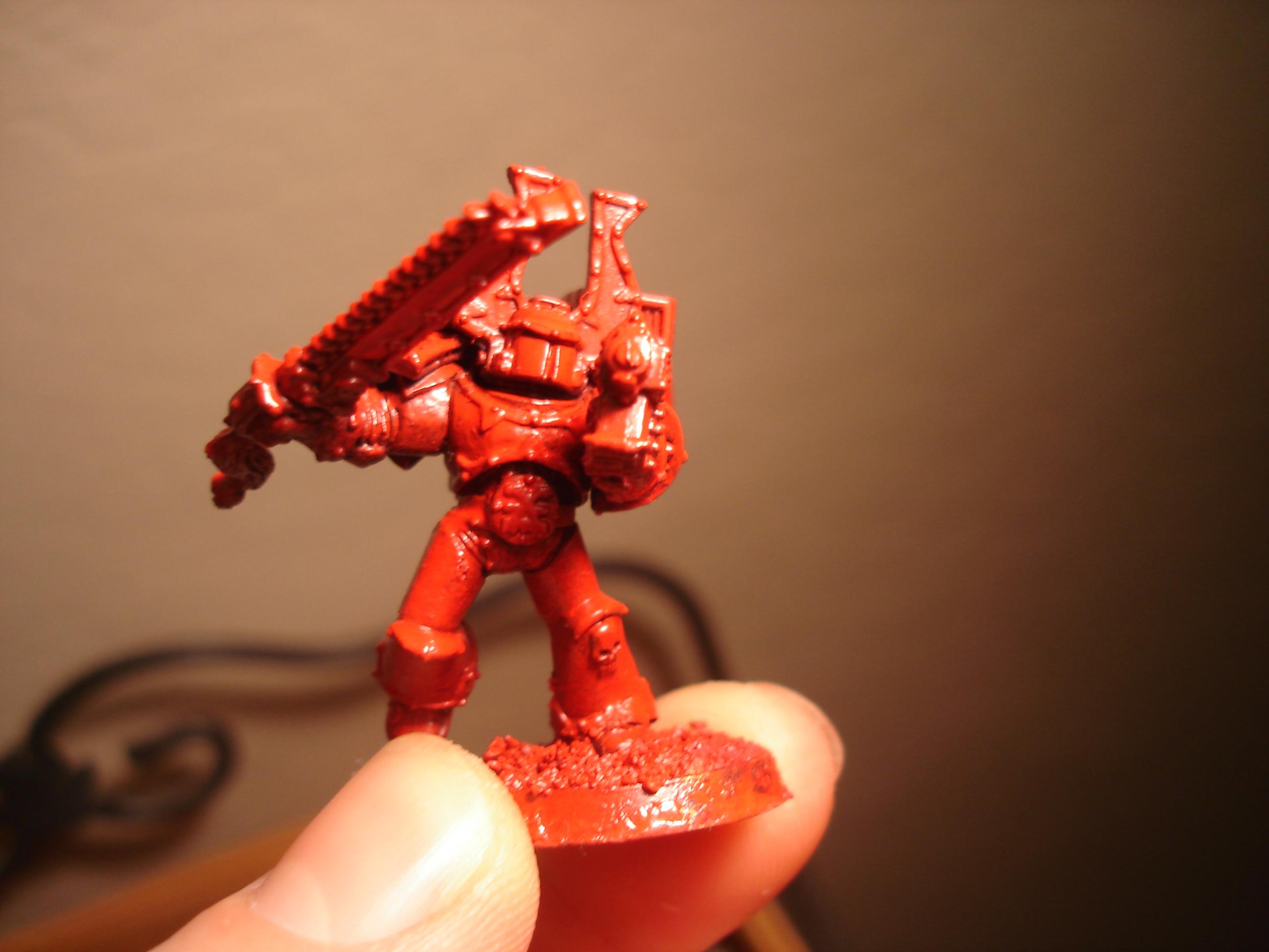 Close up red enamel dry coat before drybrush( example)