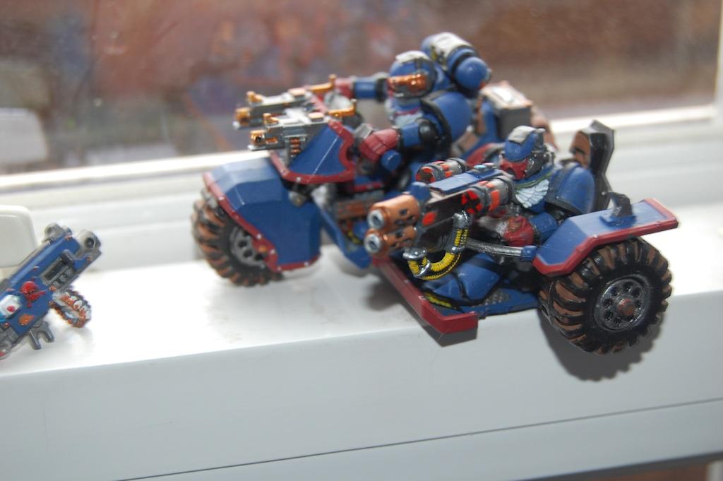 side alt weapon