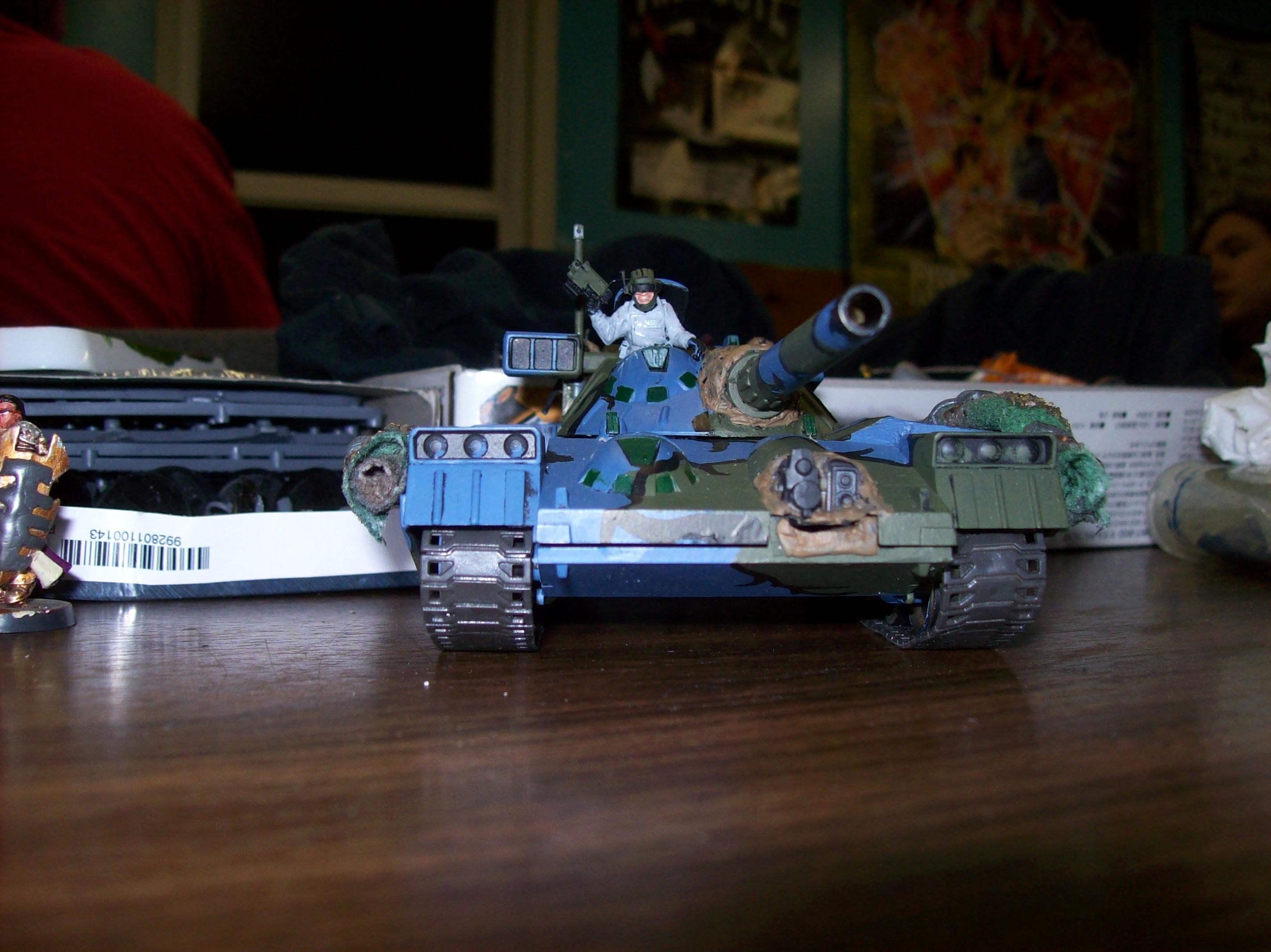 Tank centered