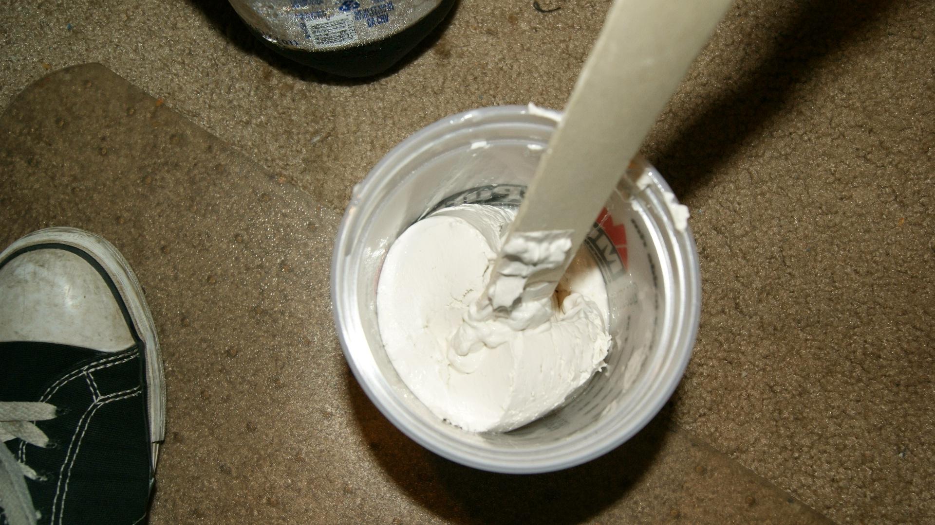 Base, Plaster