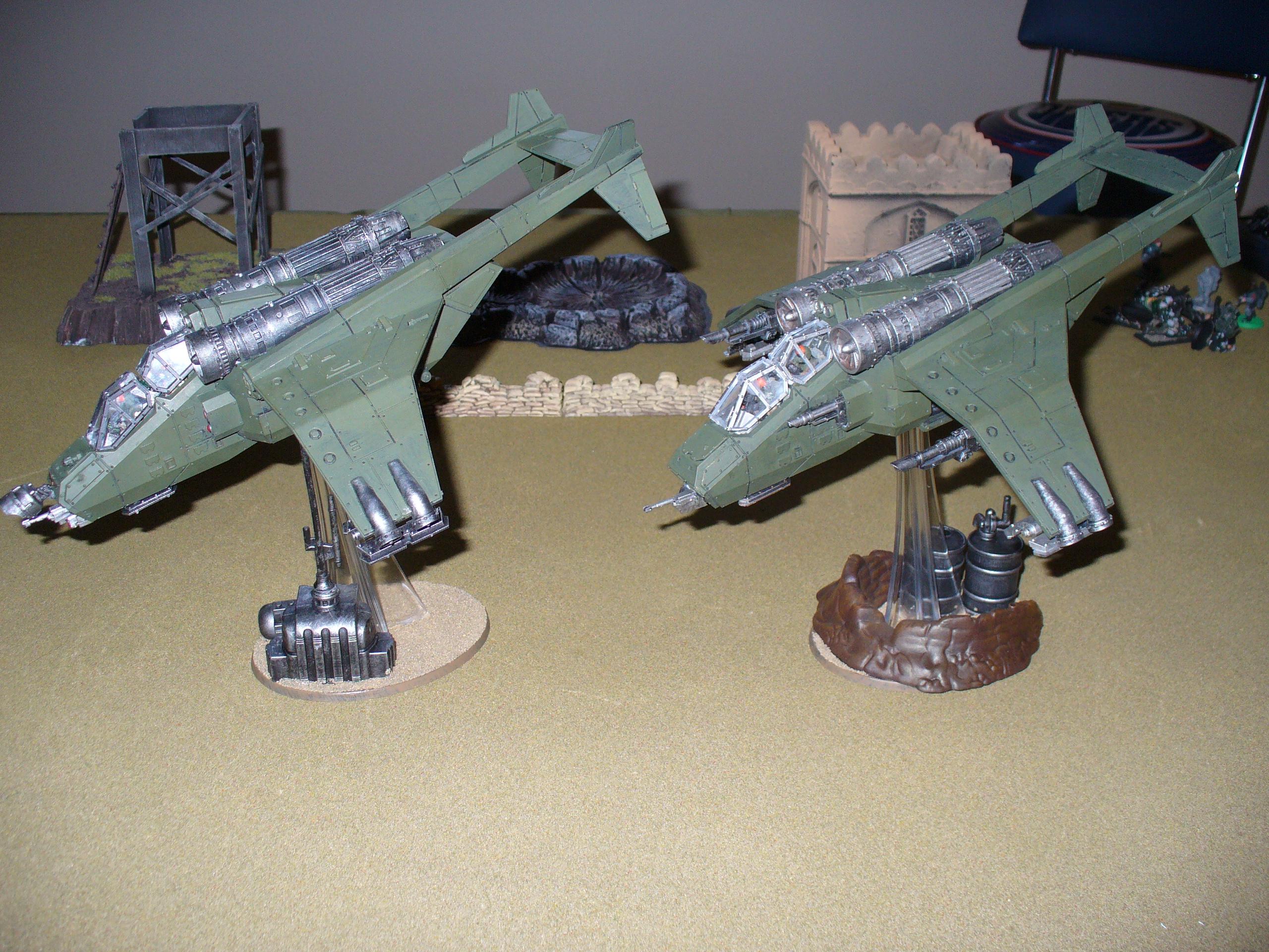 Side view, the bases are a bit more visible, I use anything I can think of, these were old dollar store plastic army men toys