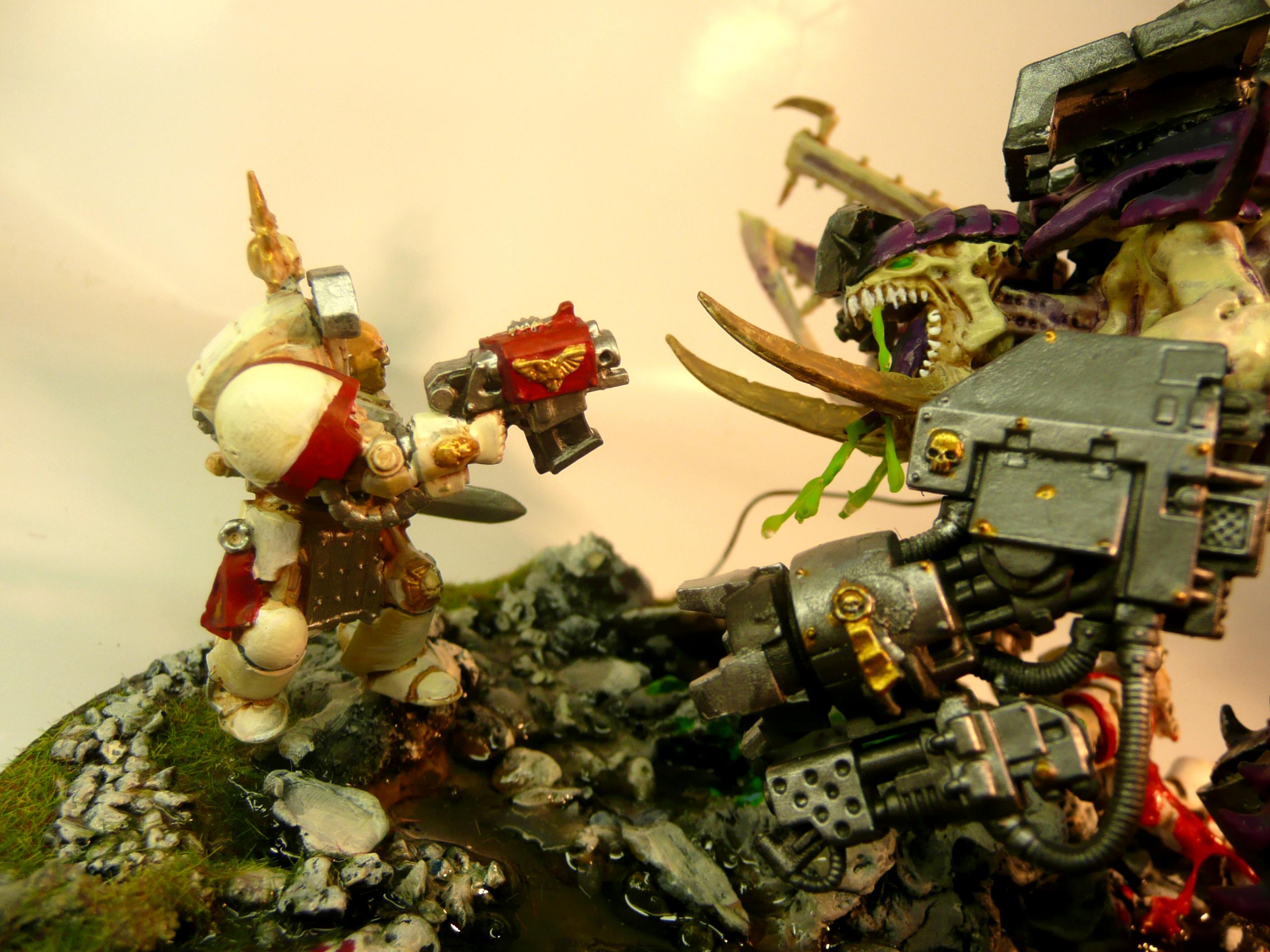 Blood, Carnifex, Diorama, Dreadnought, Gore, Scene, Space Marines, Tyranide, Tyranids, War, Warhammer 40,000, Warhammer Fantasy, White Scars