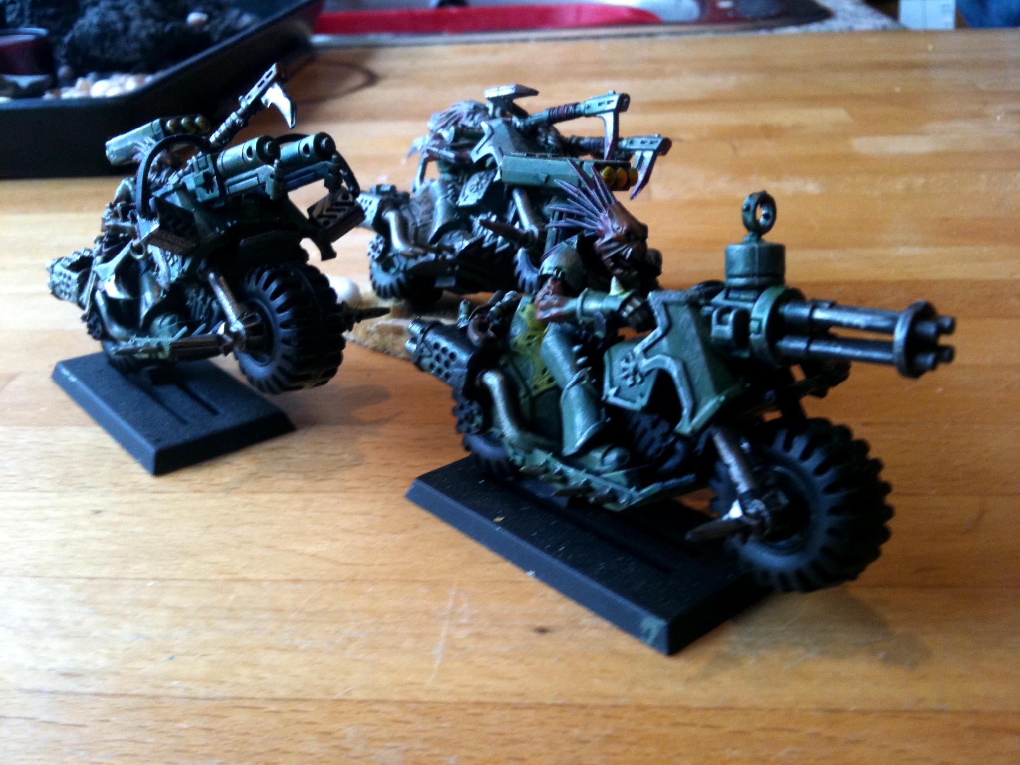 Kroot, all 3 bikers