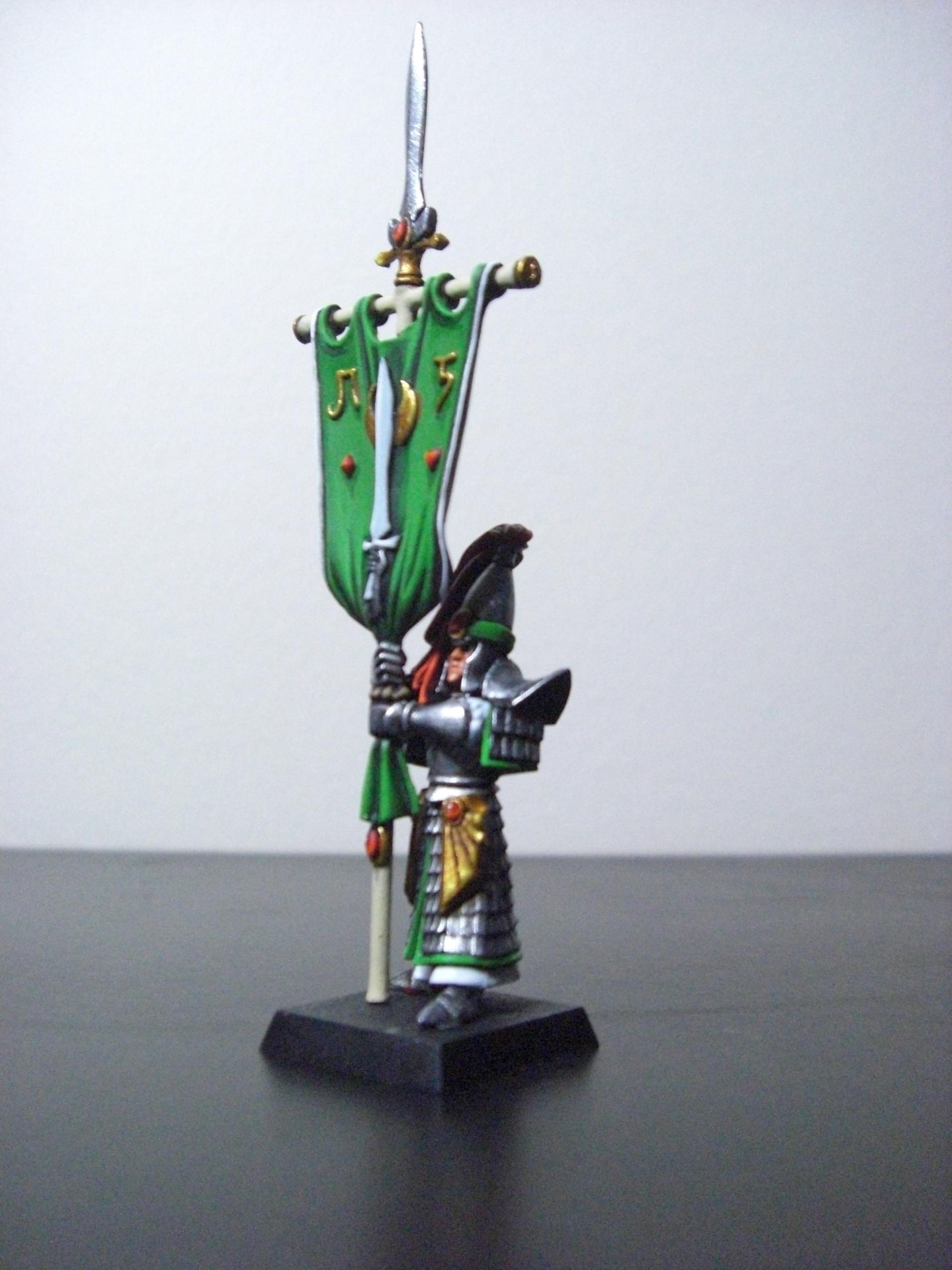 Hoeth Standard Bearer