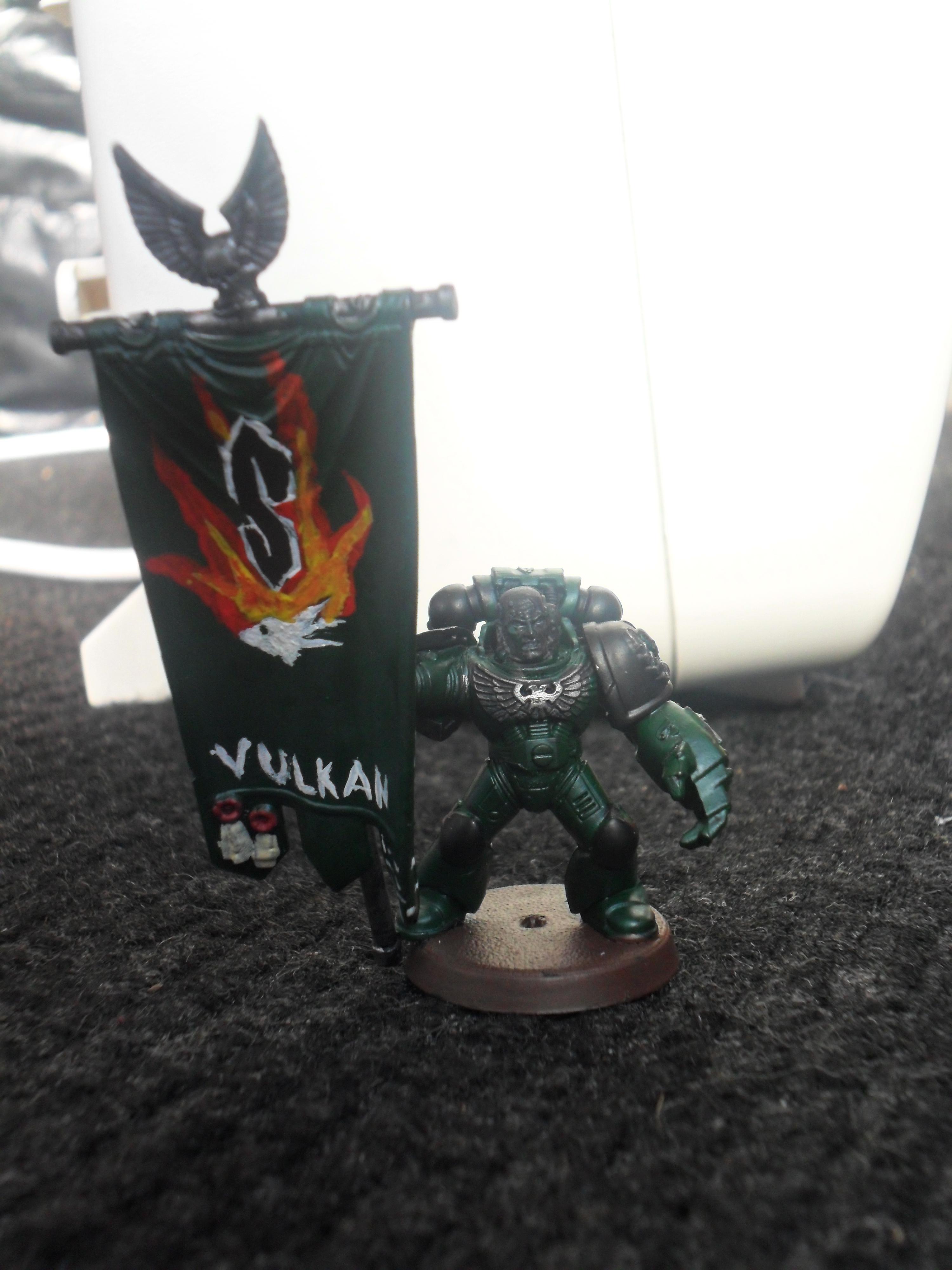 Banner, Bearer, Freehand, Salamanders