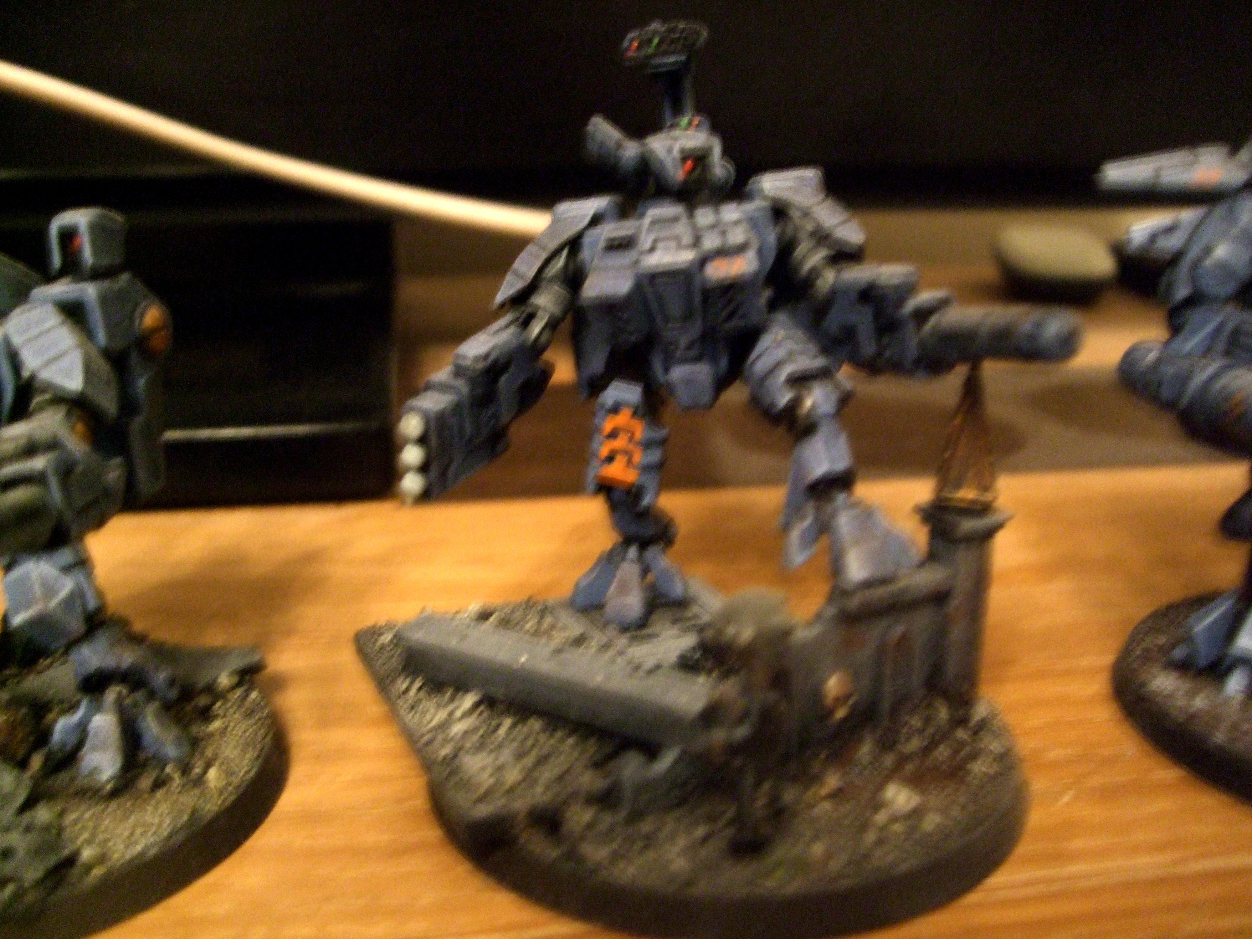 XV8