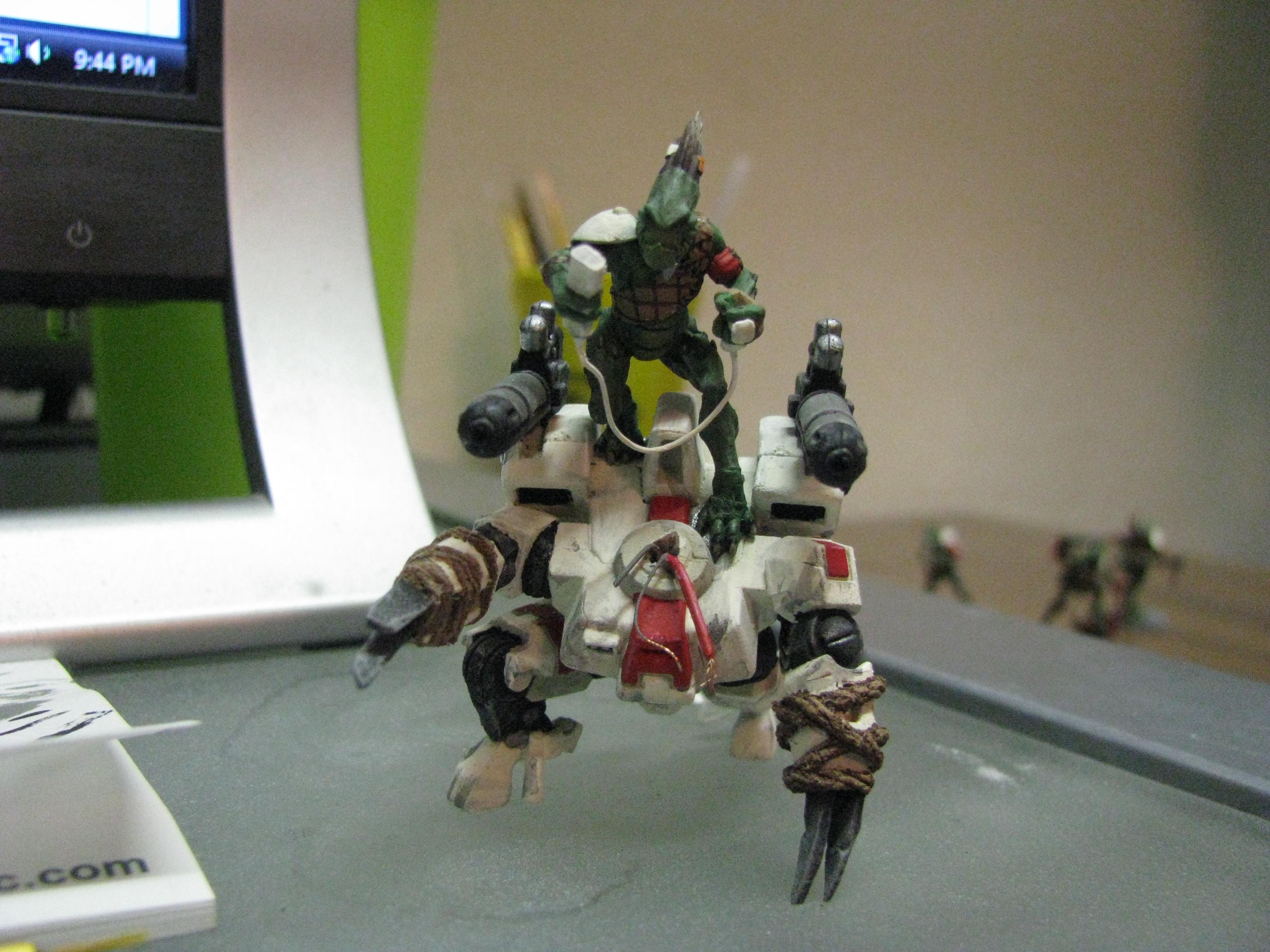 Crisis Battlesuit, Kroot, Tau, Wii