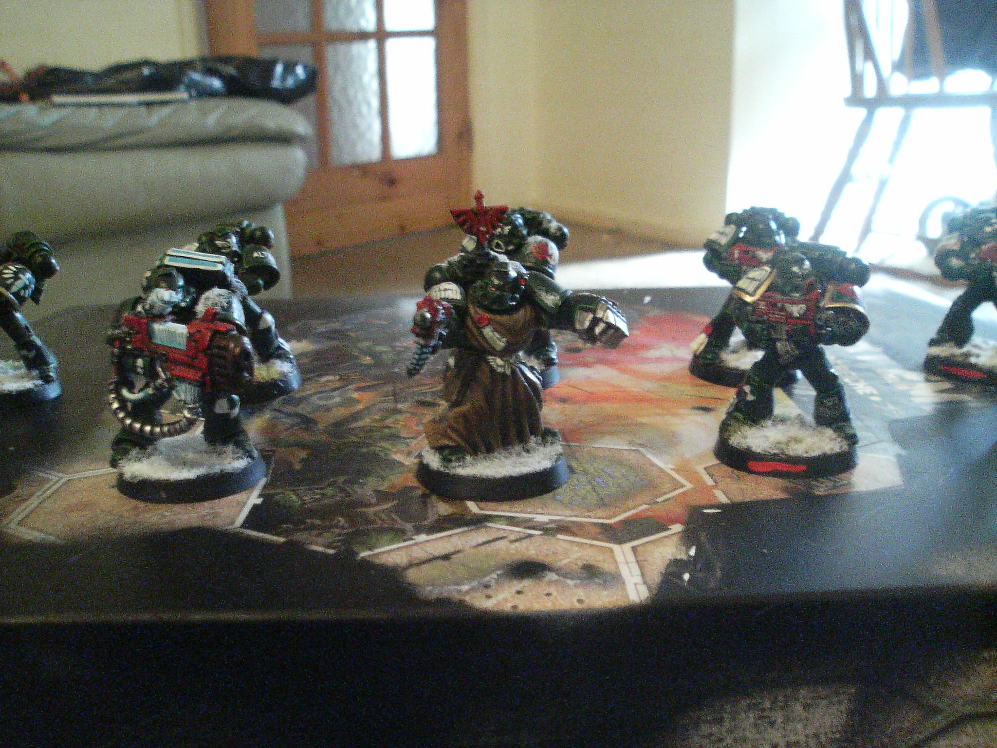 a DA tac sqaud i did a while back, im updating them at the mo
