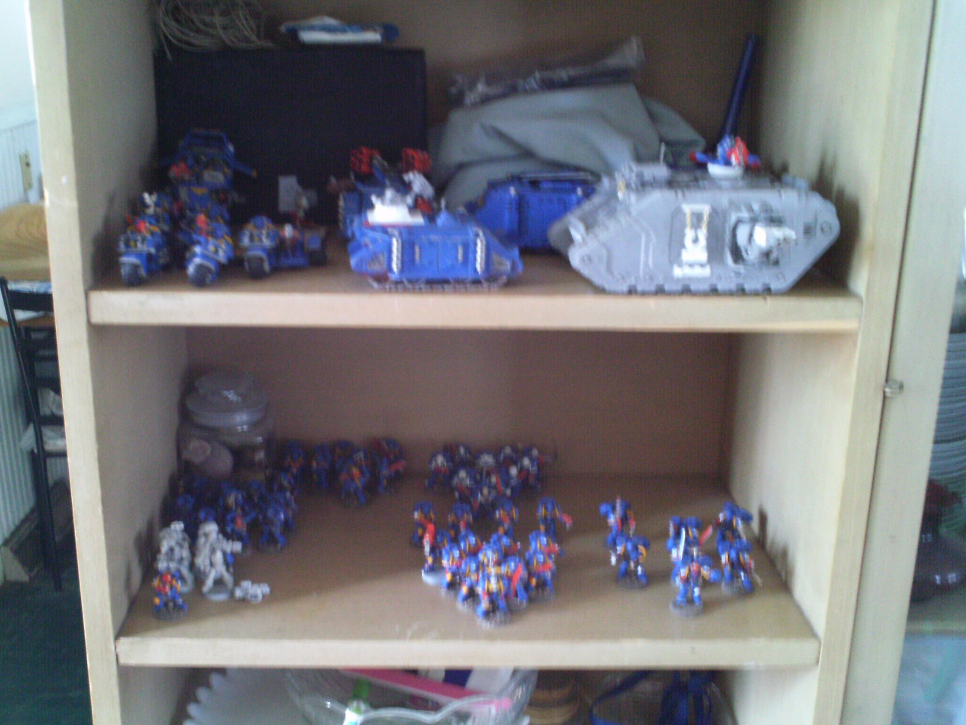 Ultramarines army - {HQ, Term, and scouts are in a box}