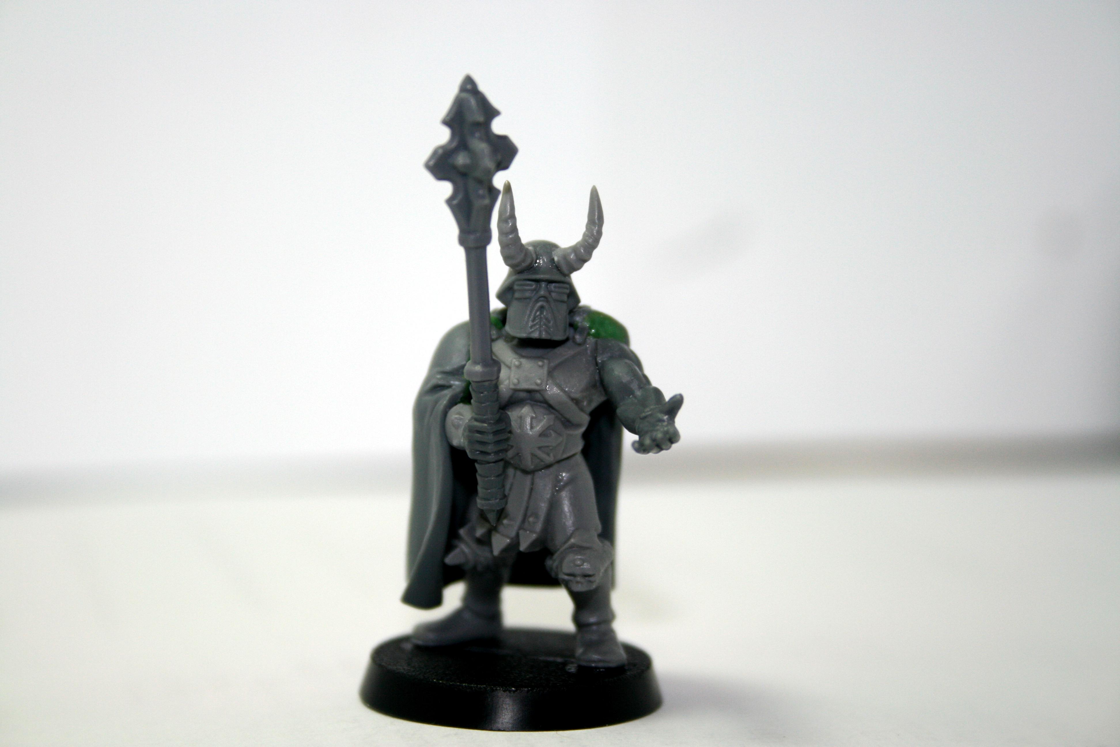 Chaos, Traitor, Traitor Platoon Commander