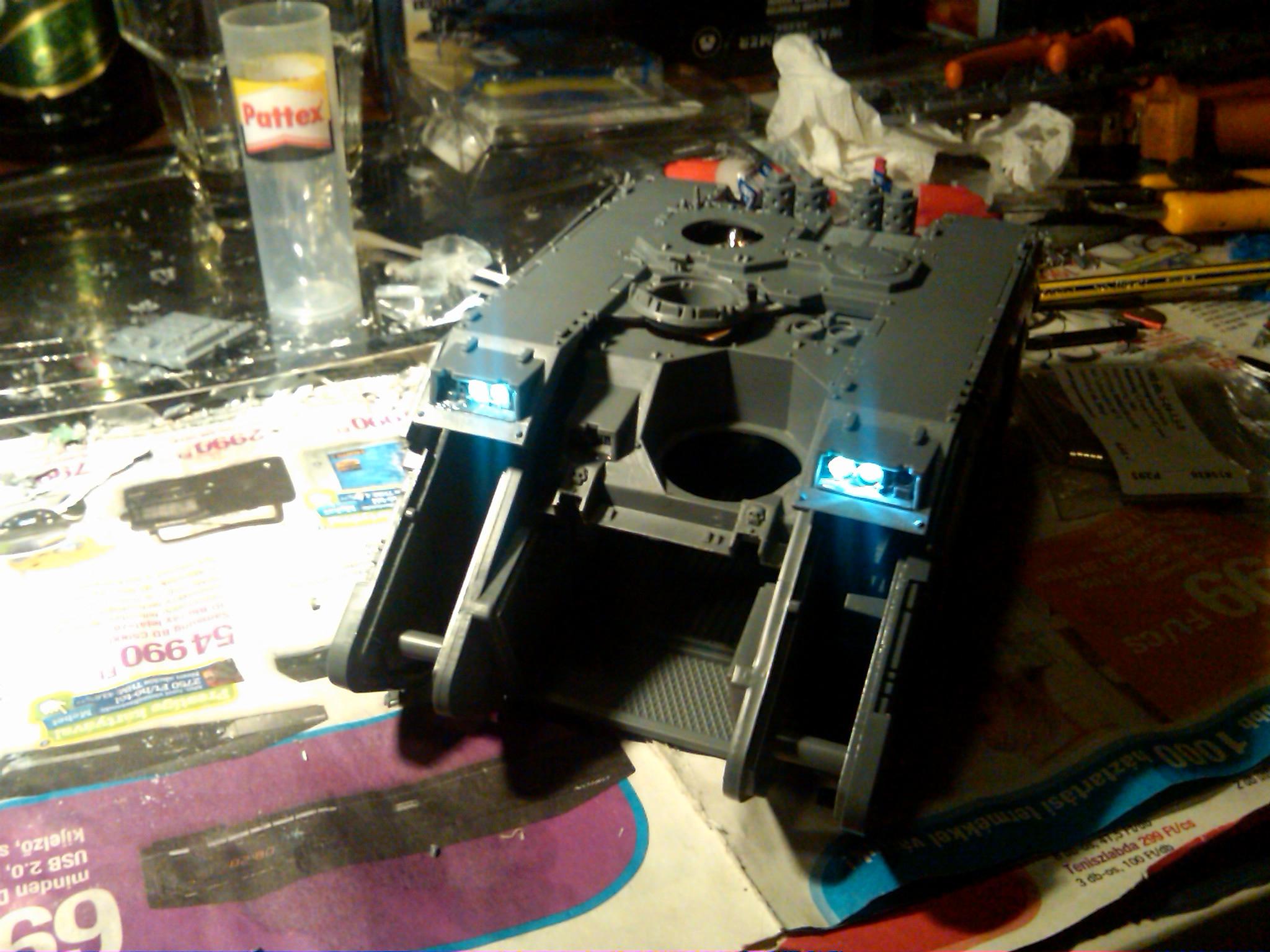 Led-lit Land Raider