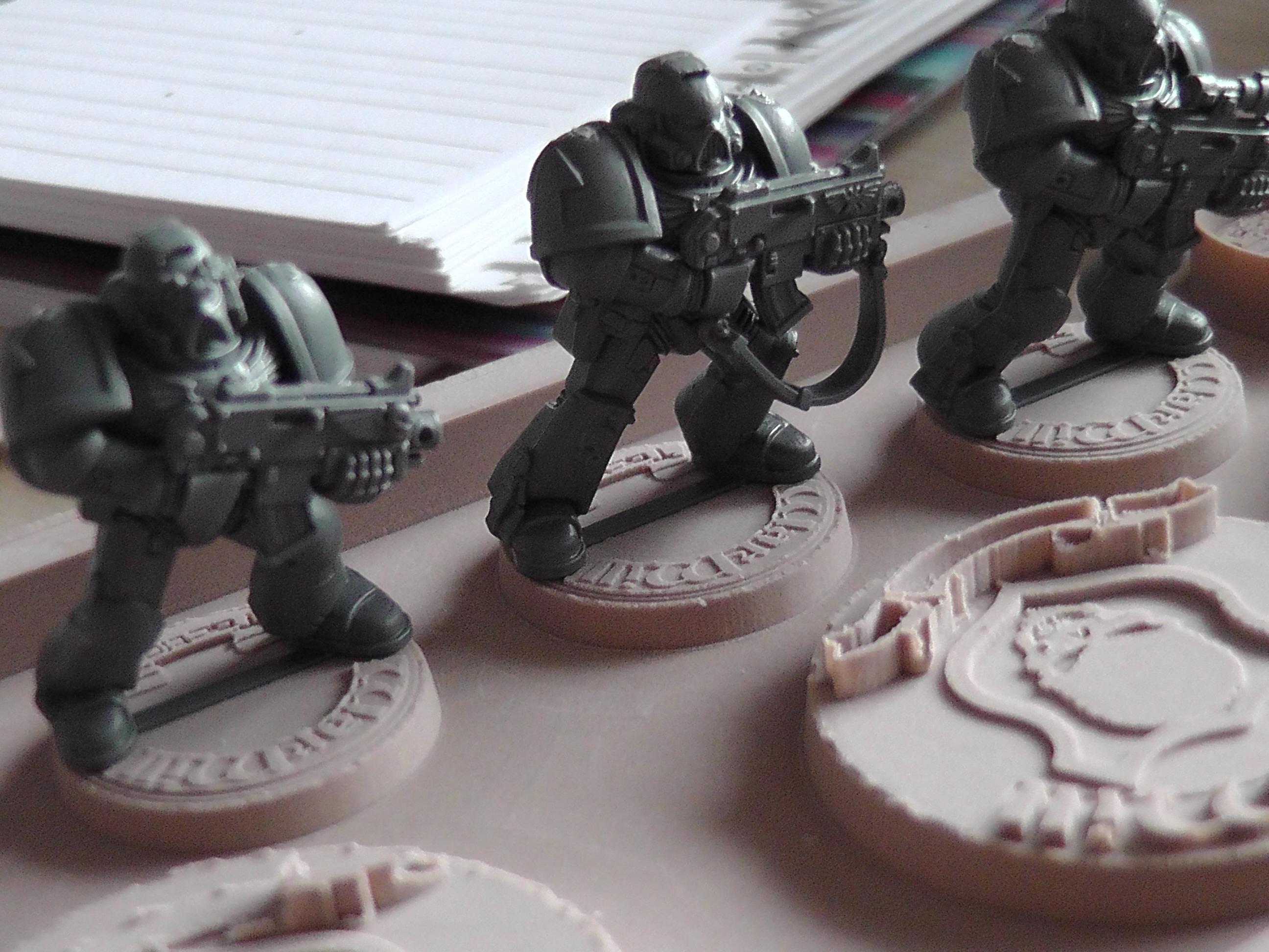 Whoo marines! It's been about 4 years since I painted anything, willl be interesting to see how it goes!