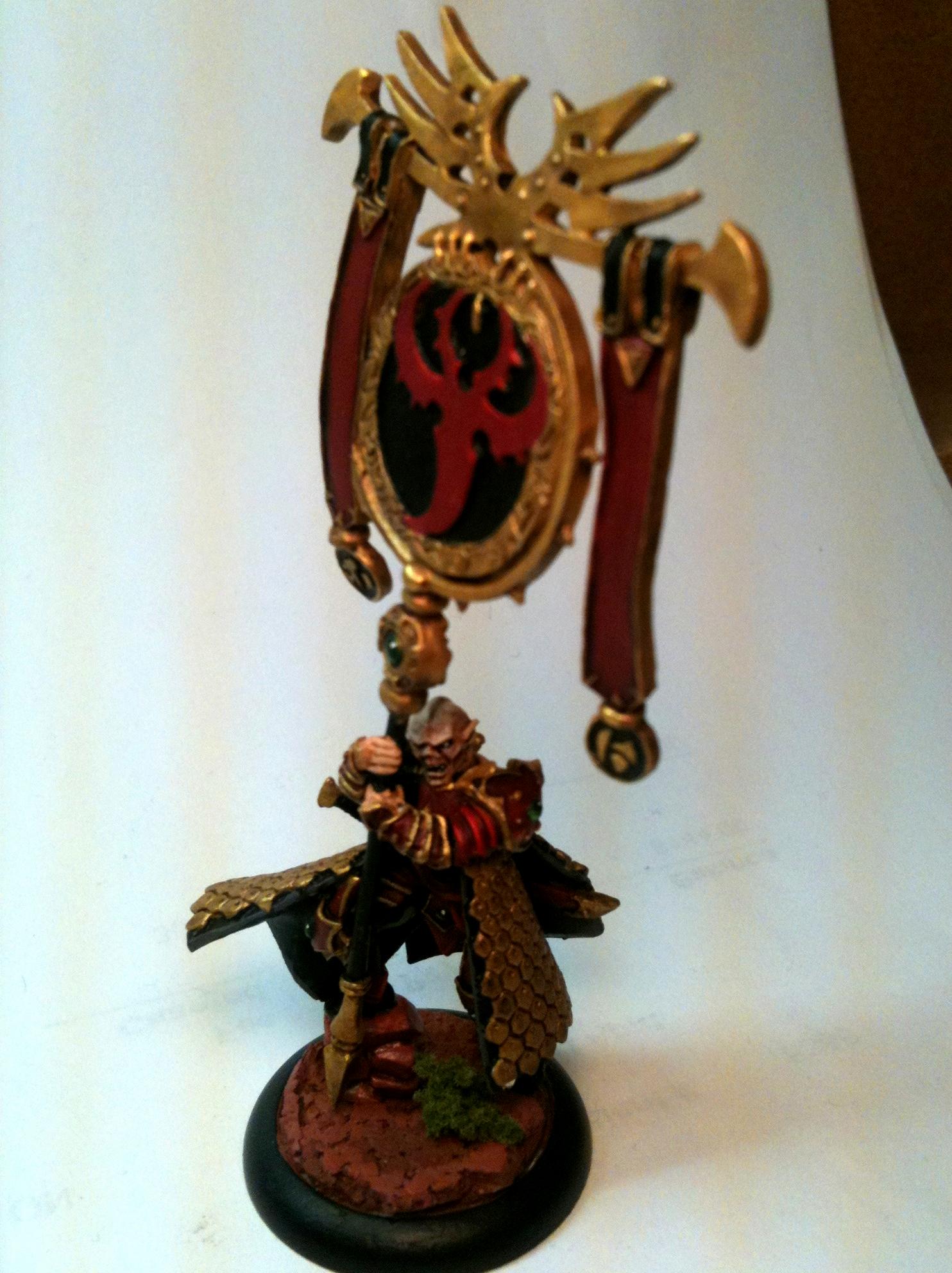 Commander, Hive Tyrant, Skorne, Standard Bearer
