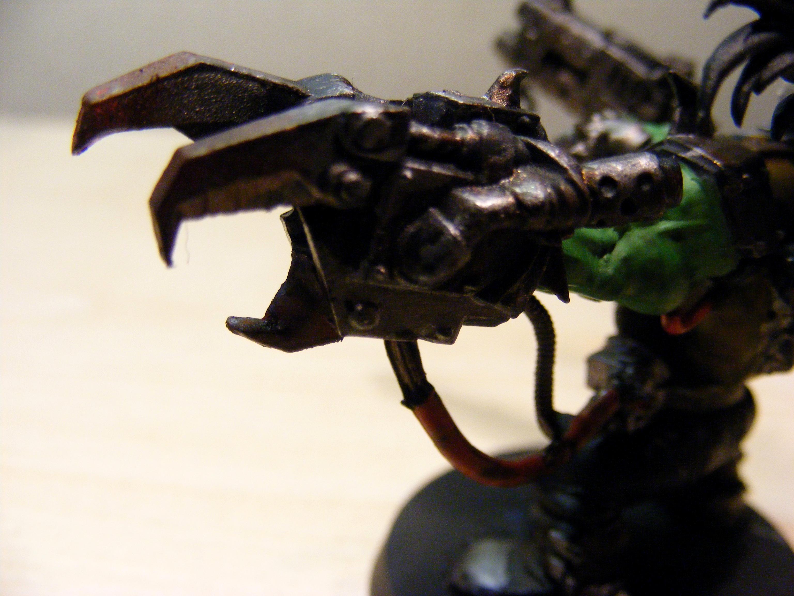 AoBR Warboss Claw close-up