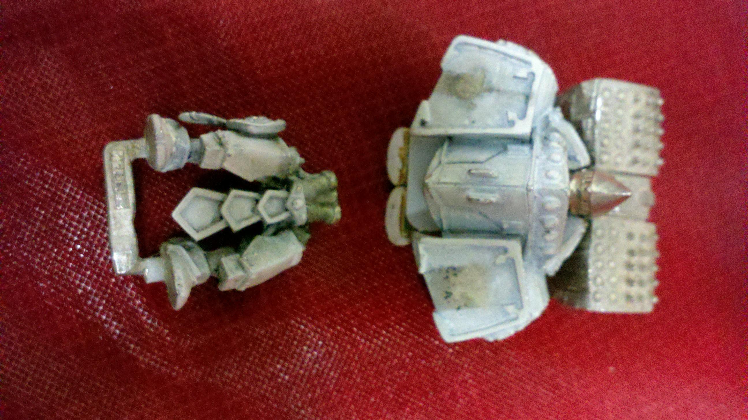 Torso and original legs for size comparison. When I get more time I will take the tiiime to blue tack the arms on so you can see how overly top heavy this looks
