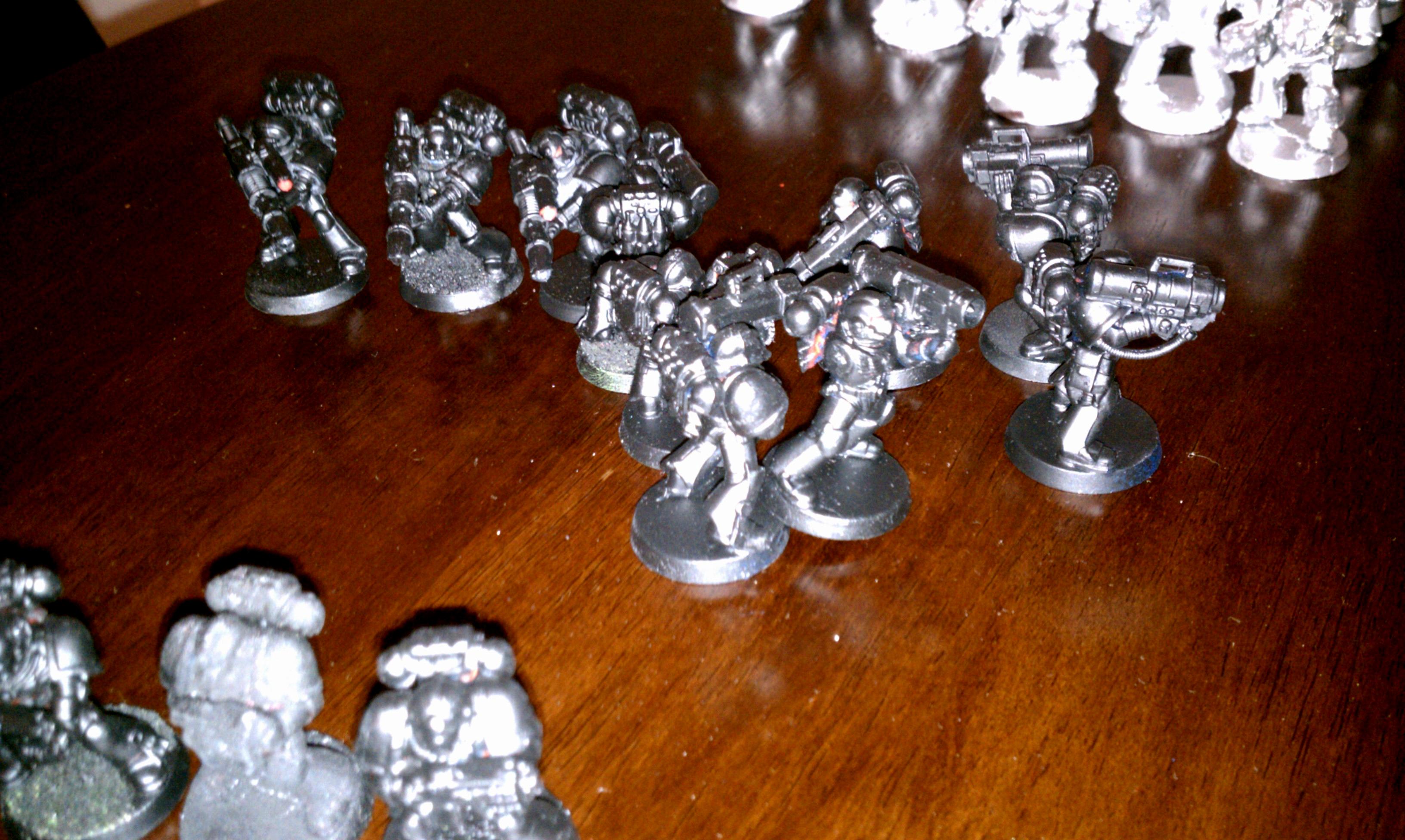 7 missile launchers and 3 las cannons