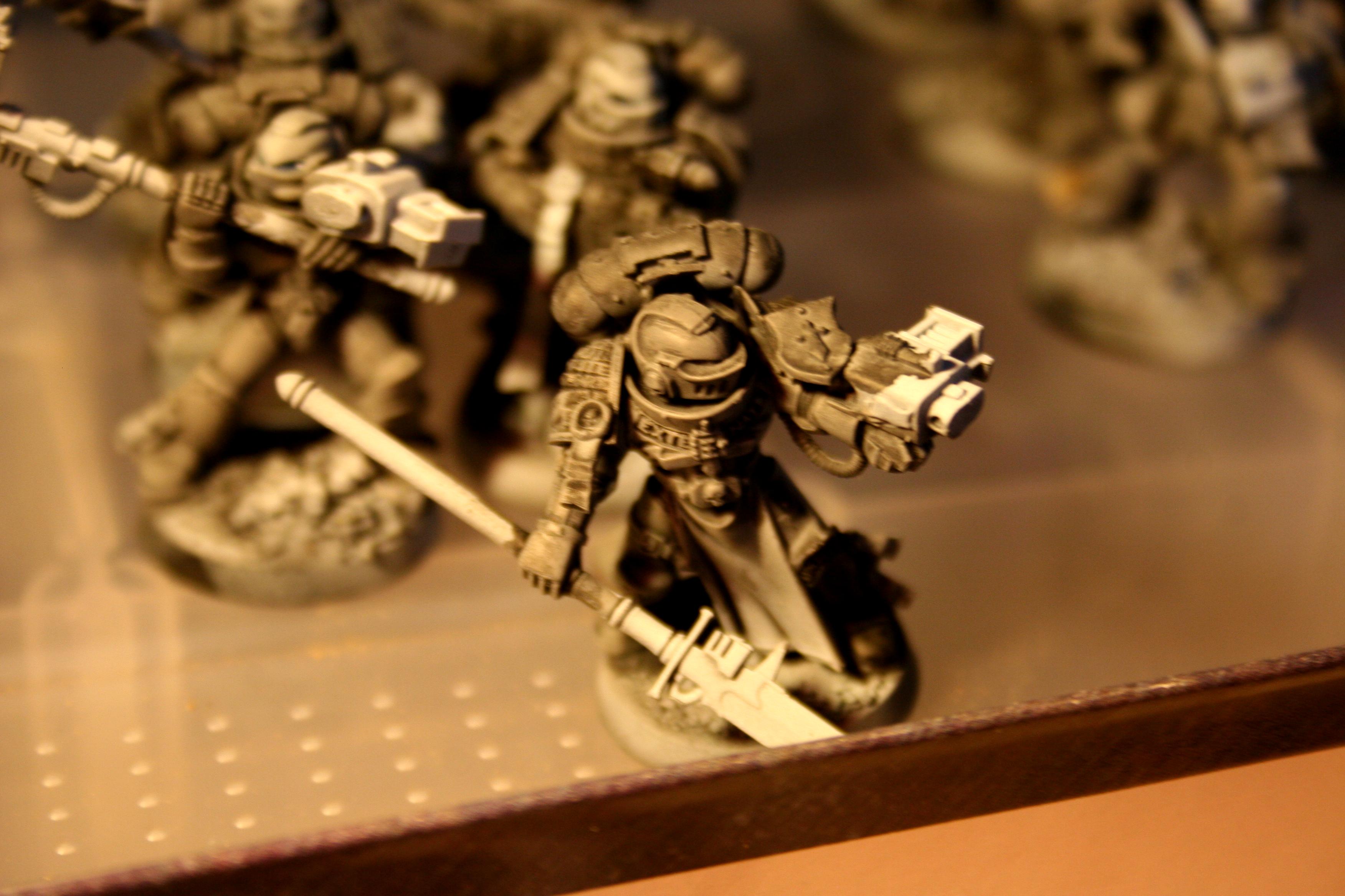 Grey Knights Purifier Castellan Crowe Grey Drybrush