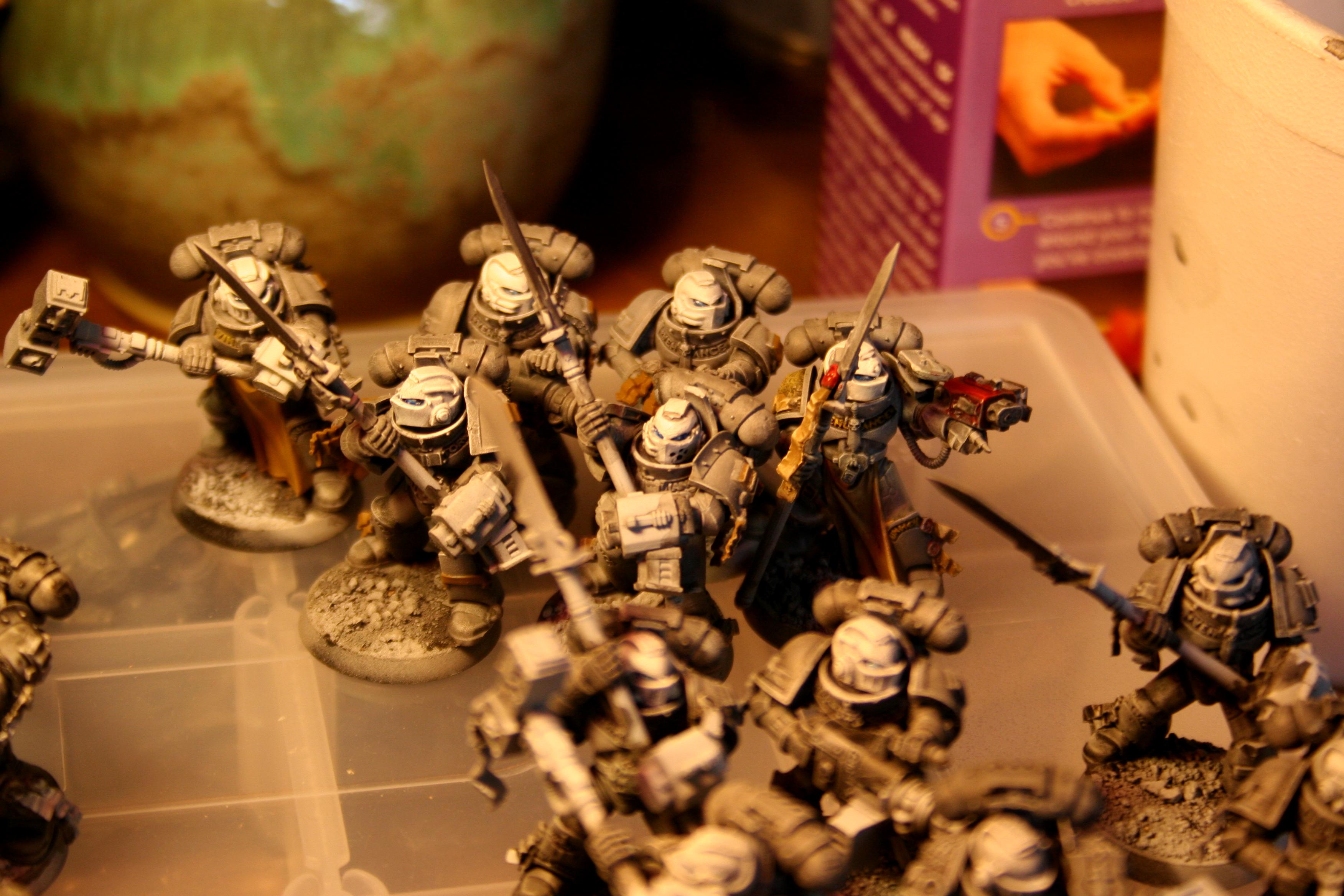 Grey Knights Purifier Castellan Crowe Grey Drybrush