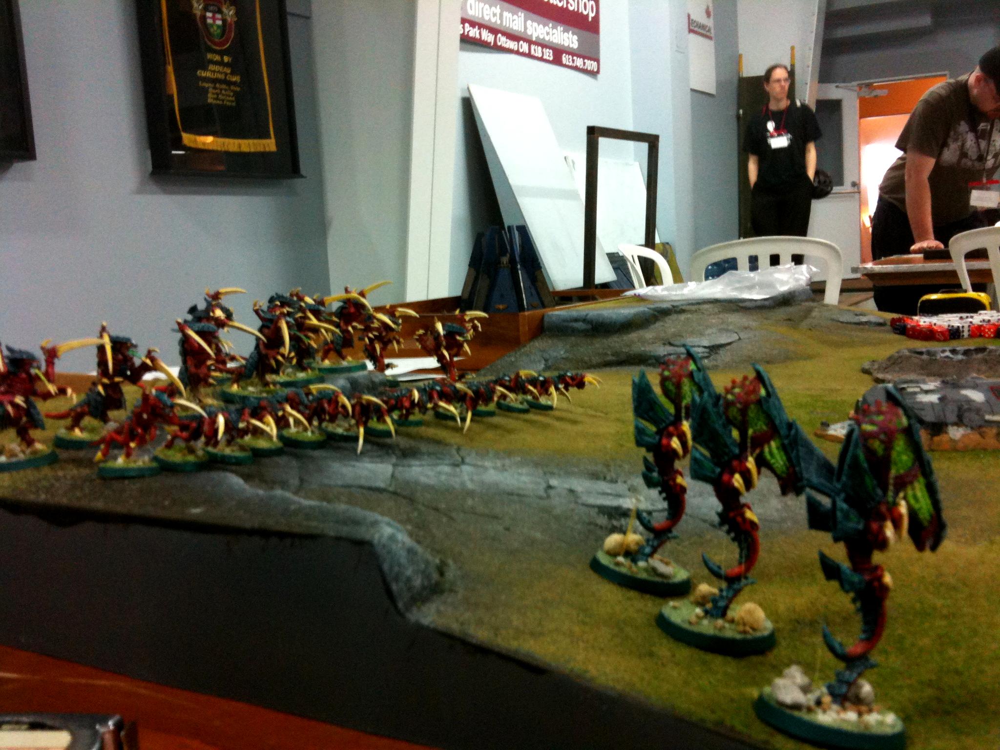 Breakthrough, Dreadnought, Drop Pod, Space Marines, Tyranids, Valley