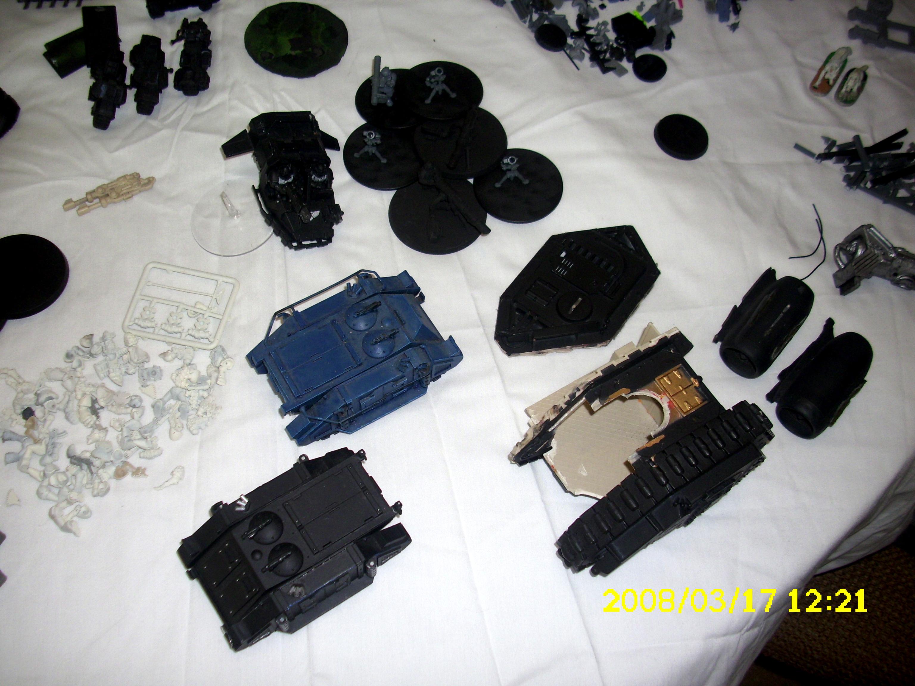 Land Raider, Rhino, Space Marines, Warhammer 40,000