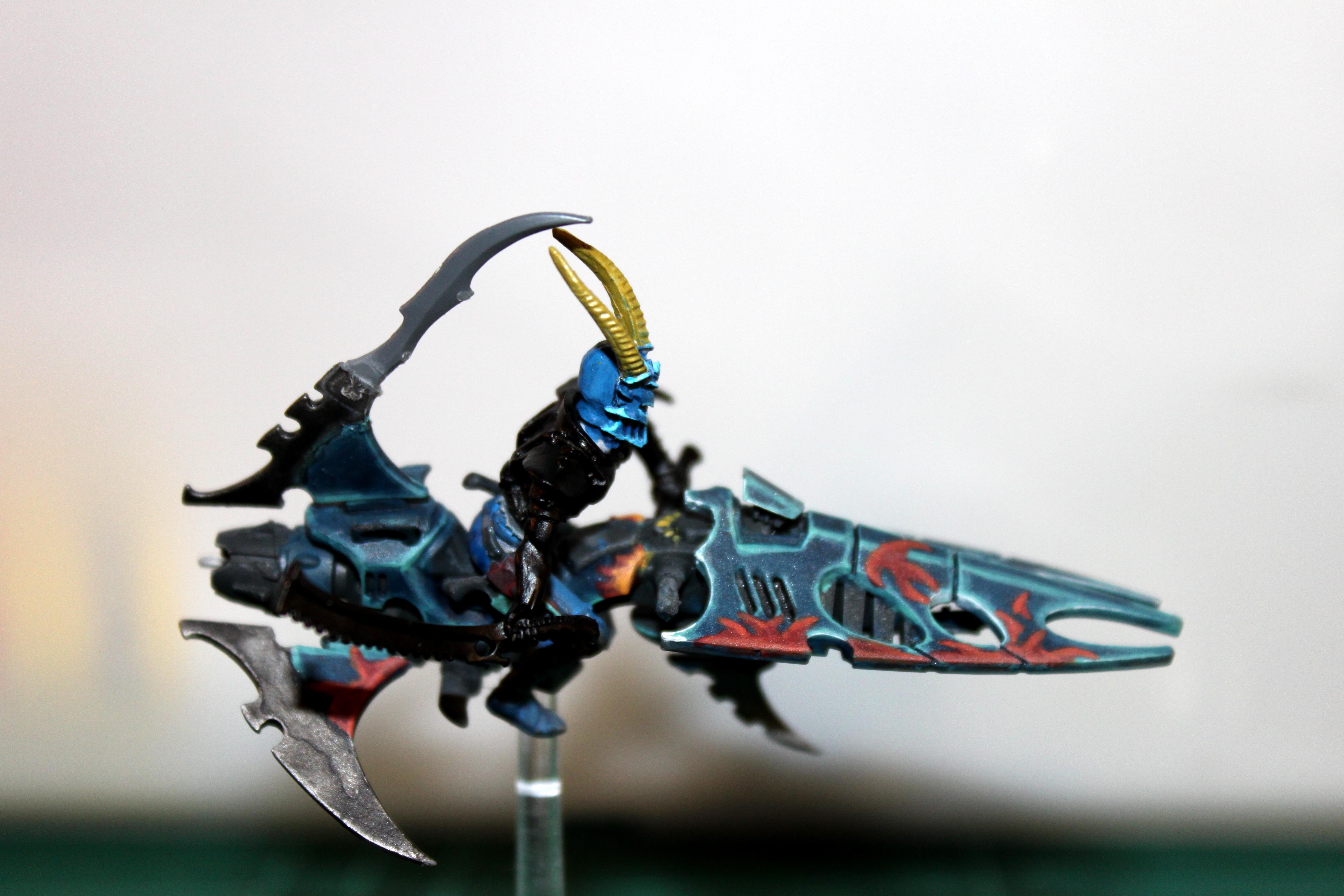 close up on the markings