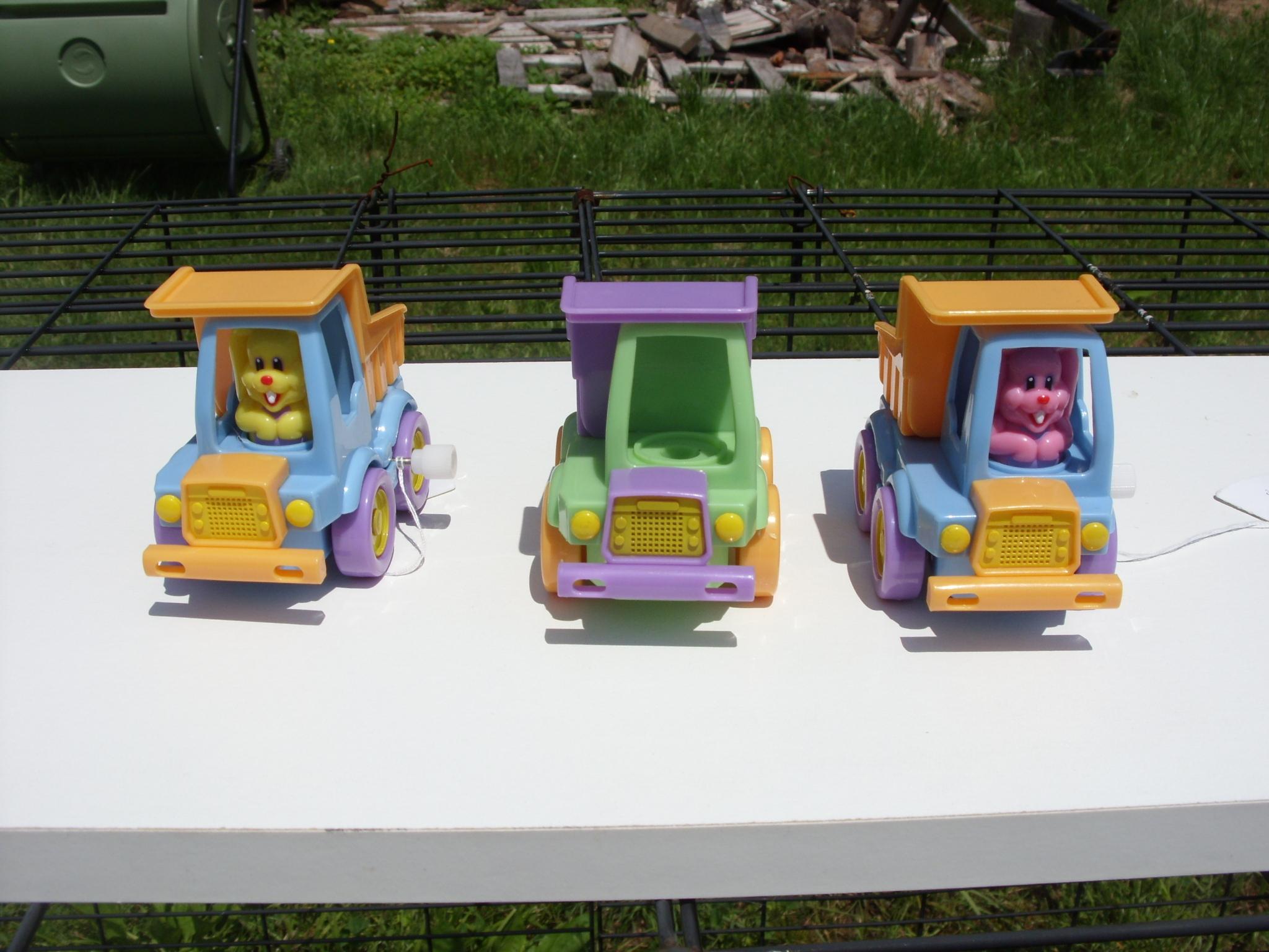 Dump trucks