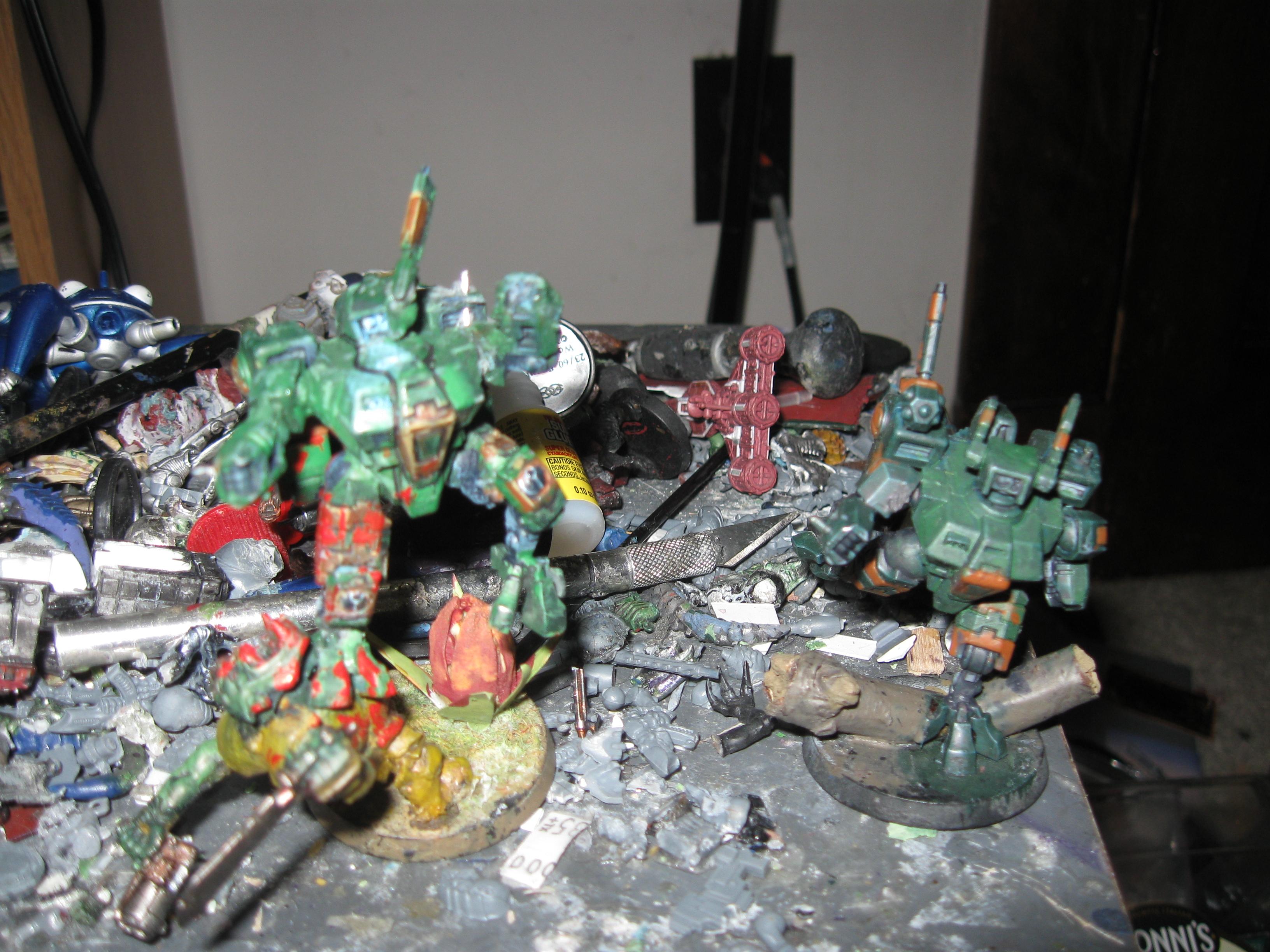 Battlesuit, Diorama, Fireknife, Jungle, Missile Pod, Orks, Plasma Rifle, Tau