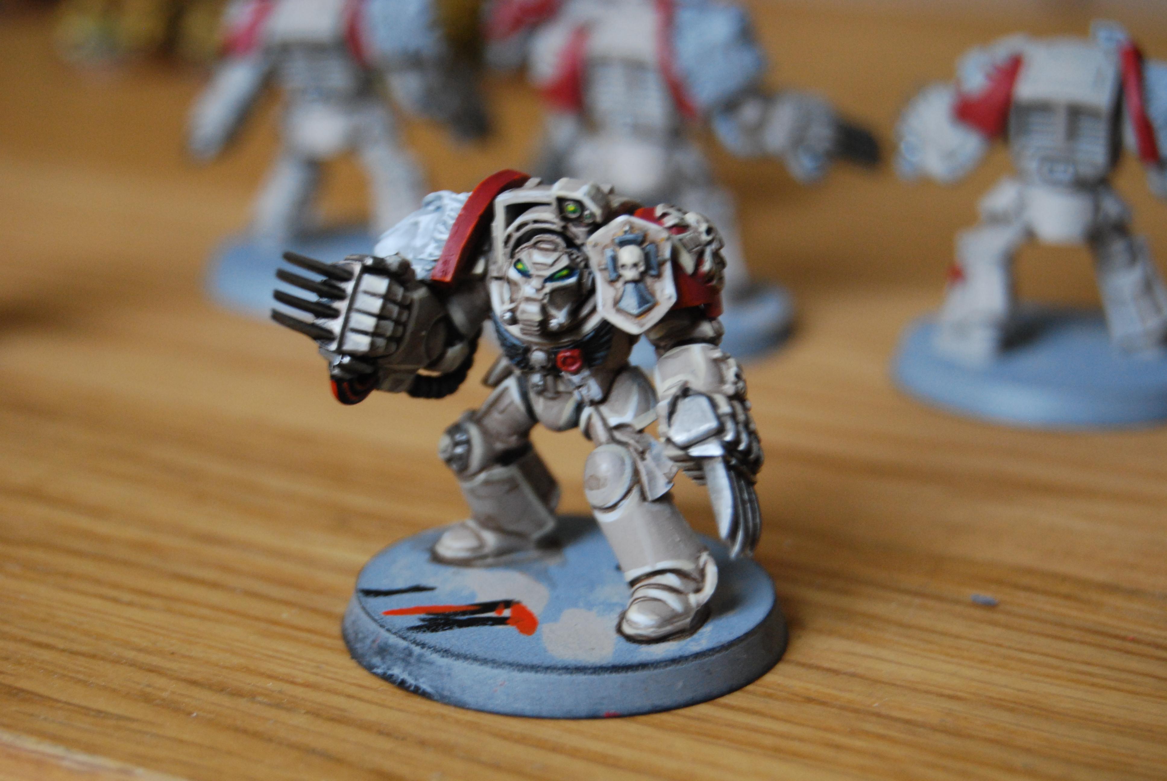 Angel, Assault, Lightning Claws, Lion, Scibor, Space Marines, Tactical, Terminator Armor, Yellow