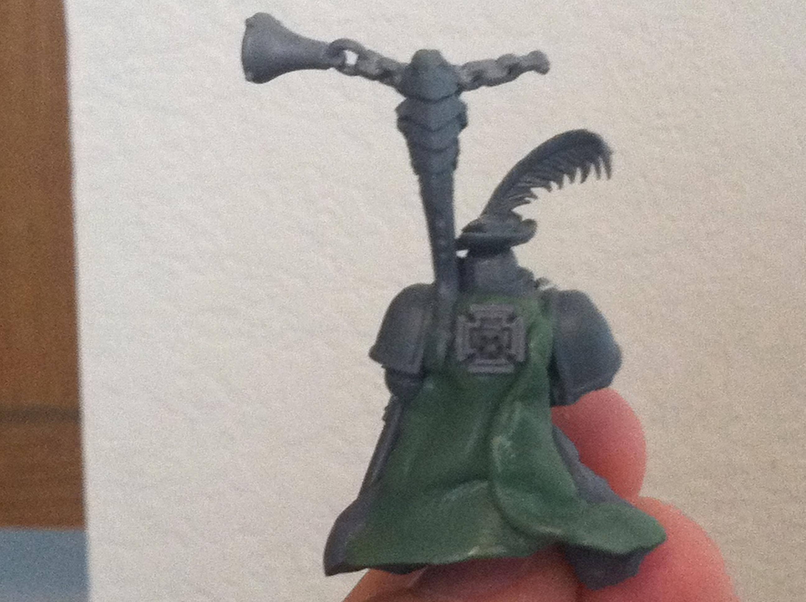 Ripper familar says "Dang a lang!"