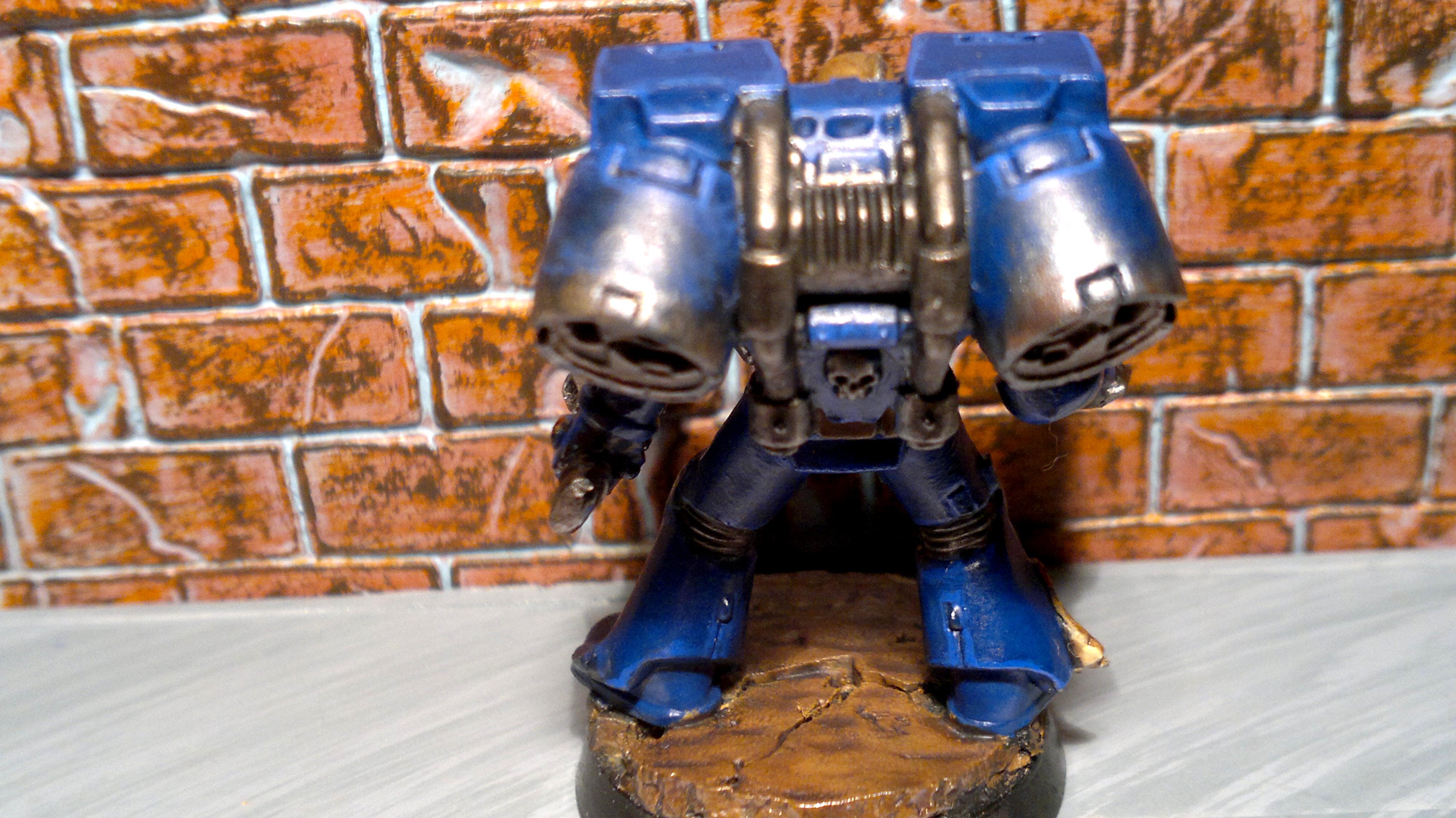 Assault Marines, Space Marines, Ultramarines, Weathered