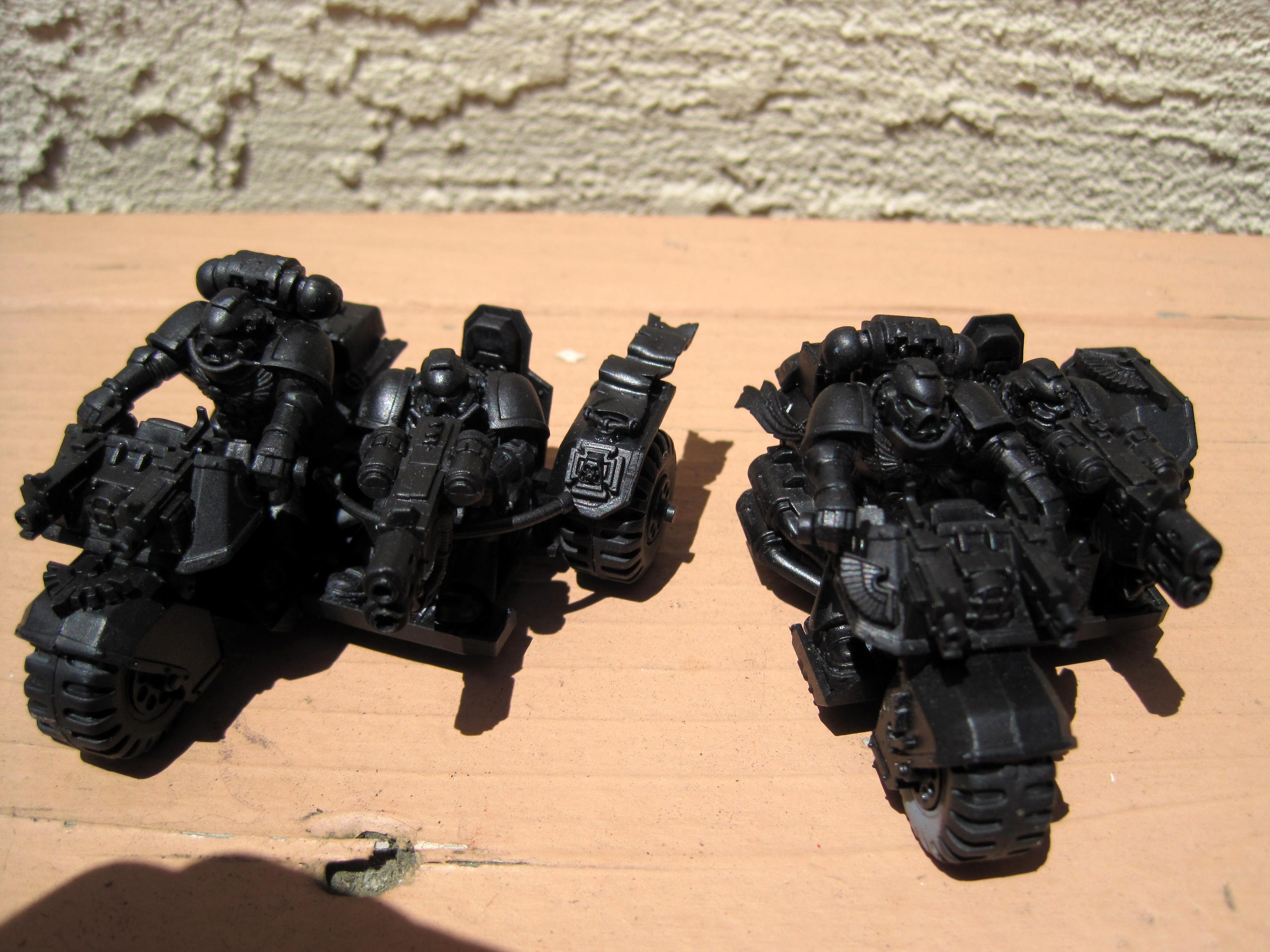 Ravenwing Assault Bikers