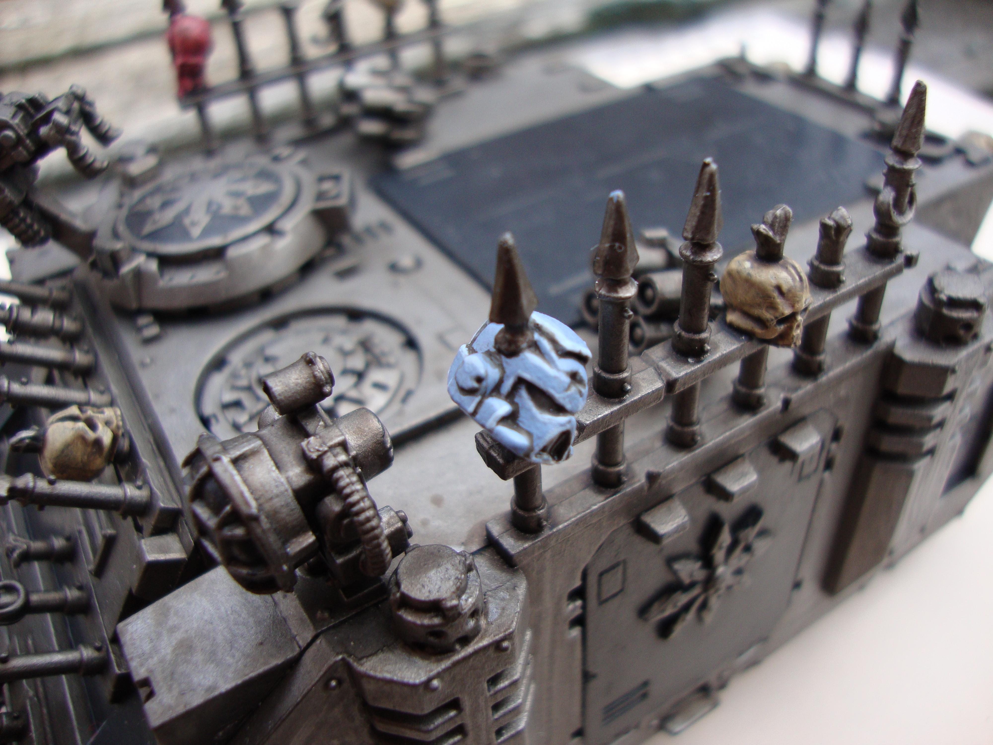 Chaos Space Marines, Rhino, Spikes