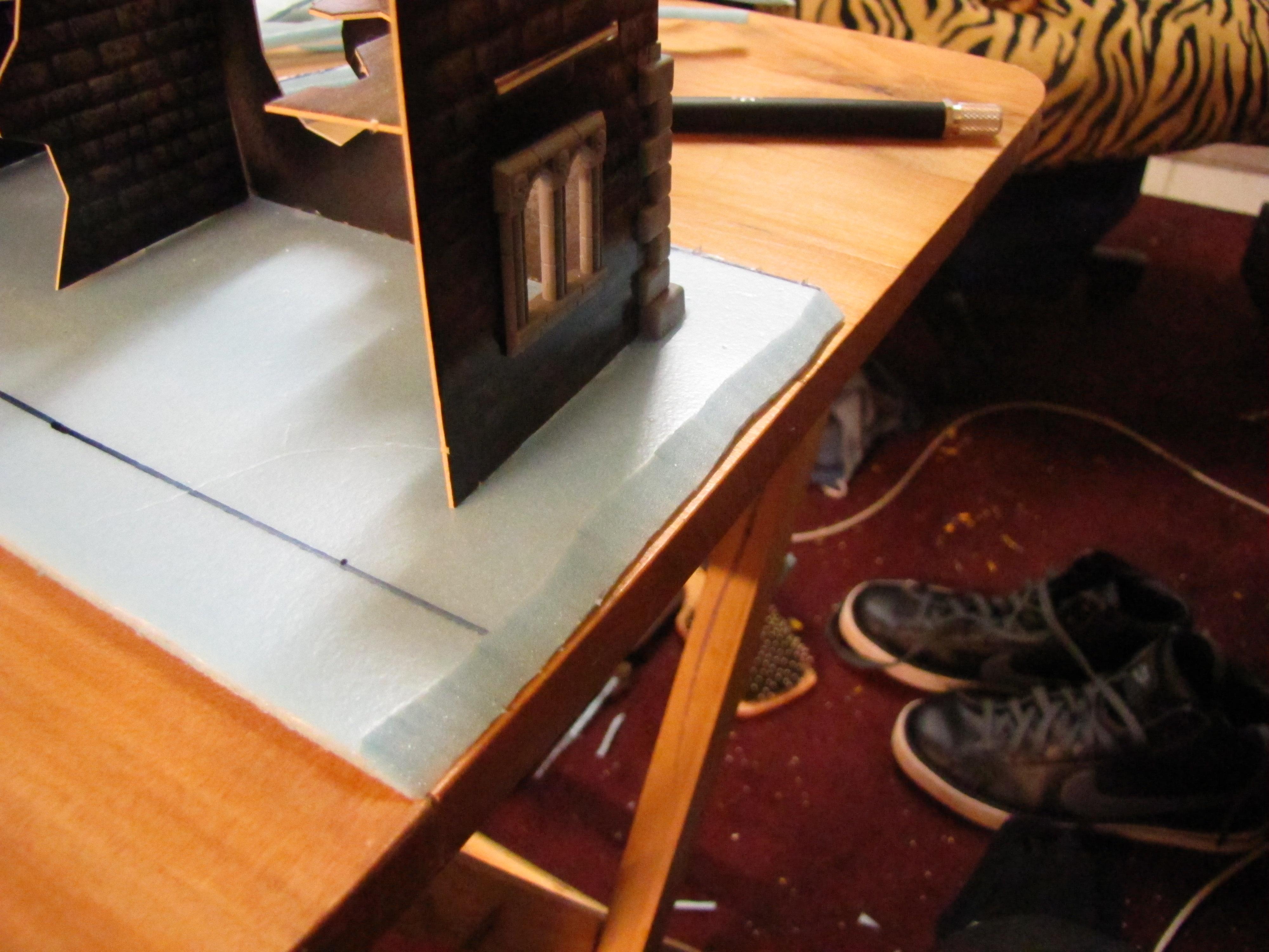 Mordheim, Terrain, trimming the edges at an angle