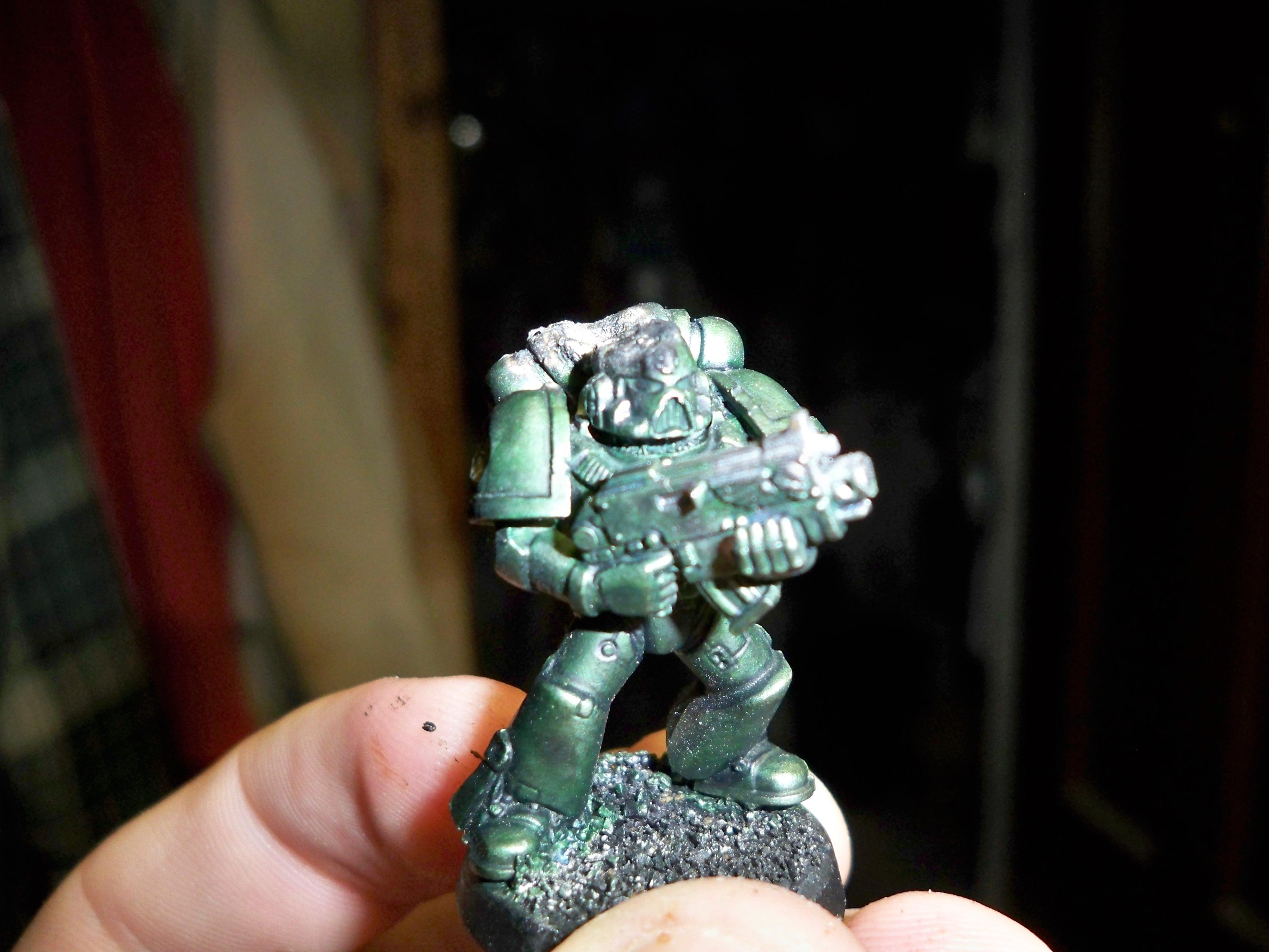 Old test scheme for Salamanders army. This is what happens when a lascannon shot whizzes past your face