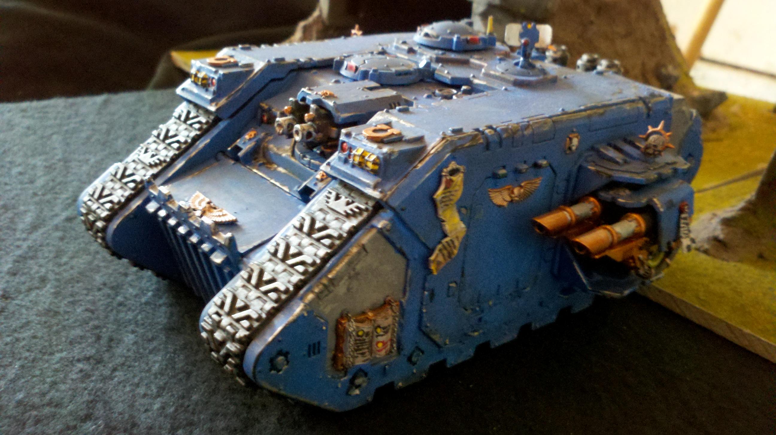 Ultra Marine Land Raider