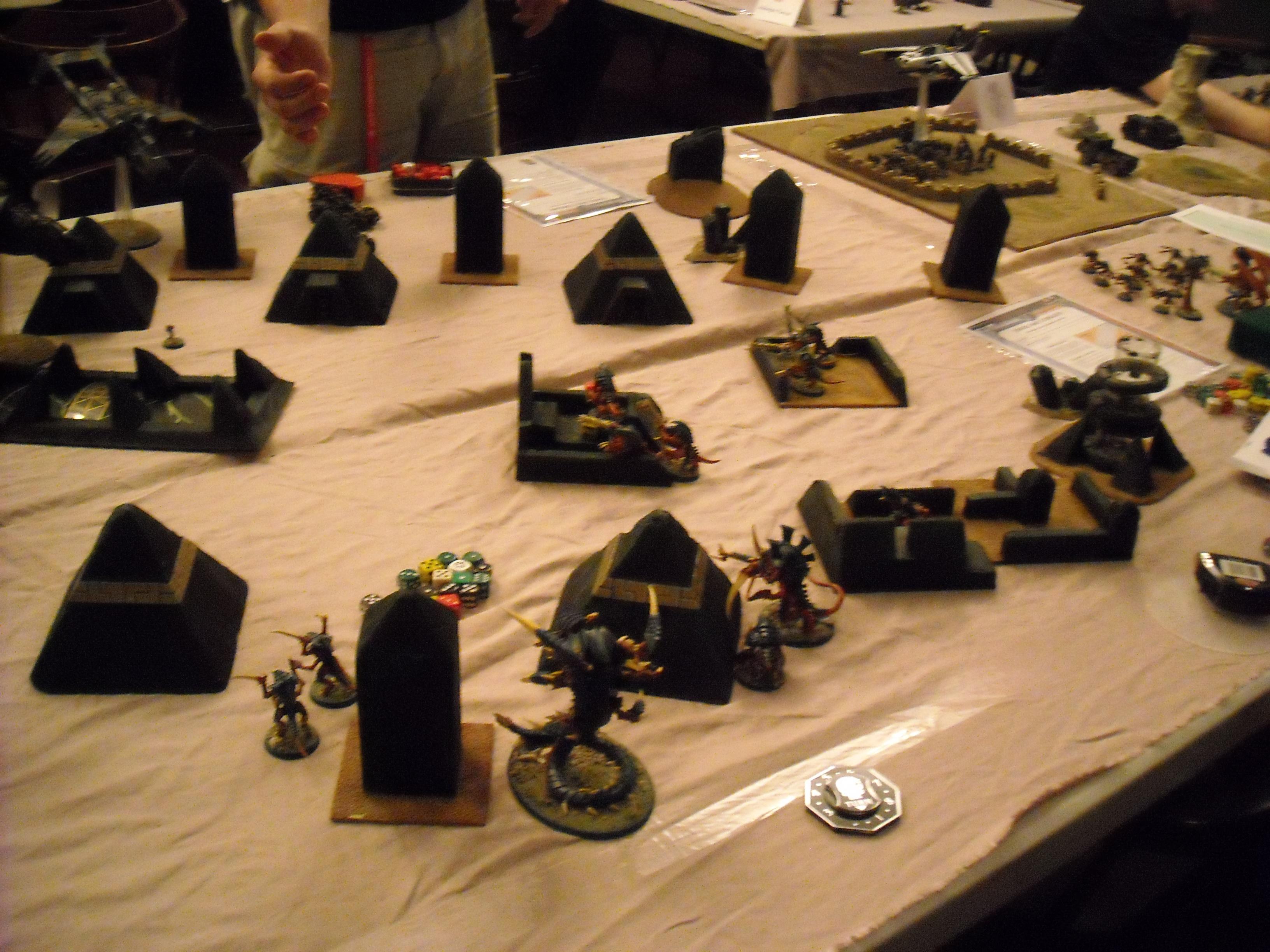 Imperial Guard, Leafblower, Tyranids
