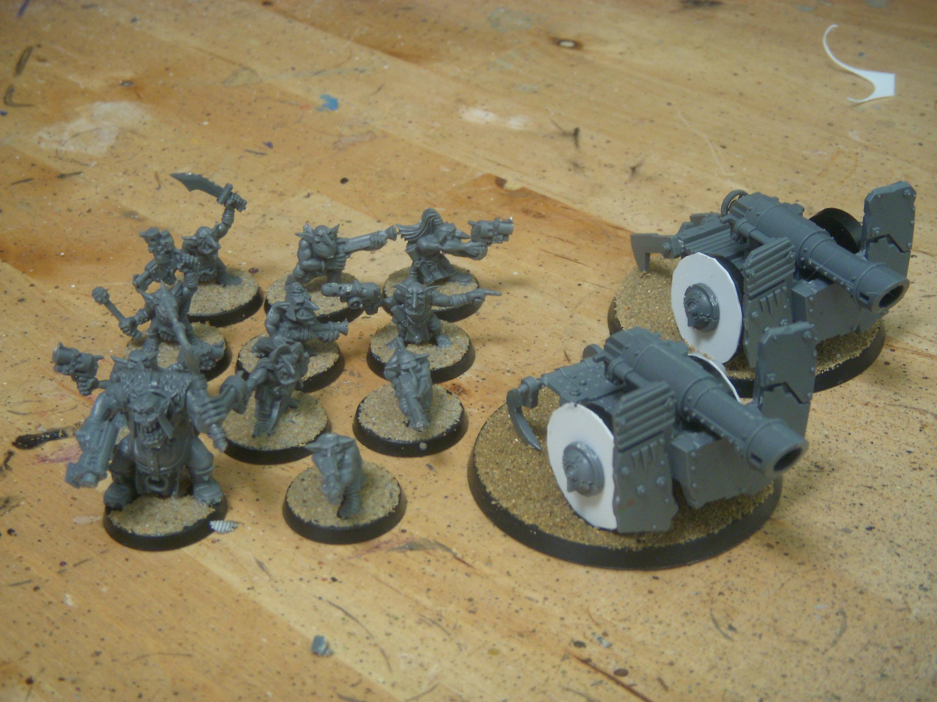 Bad Moon Orks, Big Gunz, Grots, Imperial Guard Mordian Iron Guard Bad Moon Orks, Mordian Imperial Guard, Orks