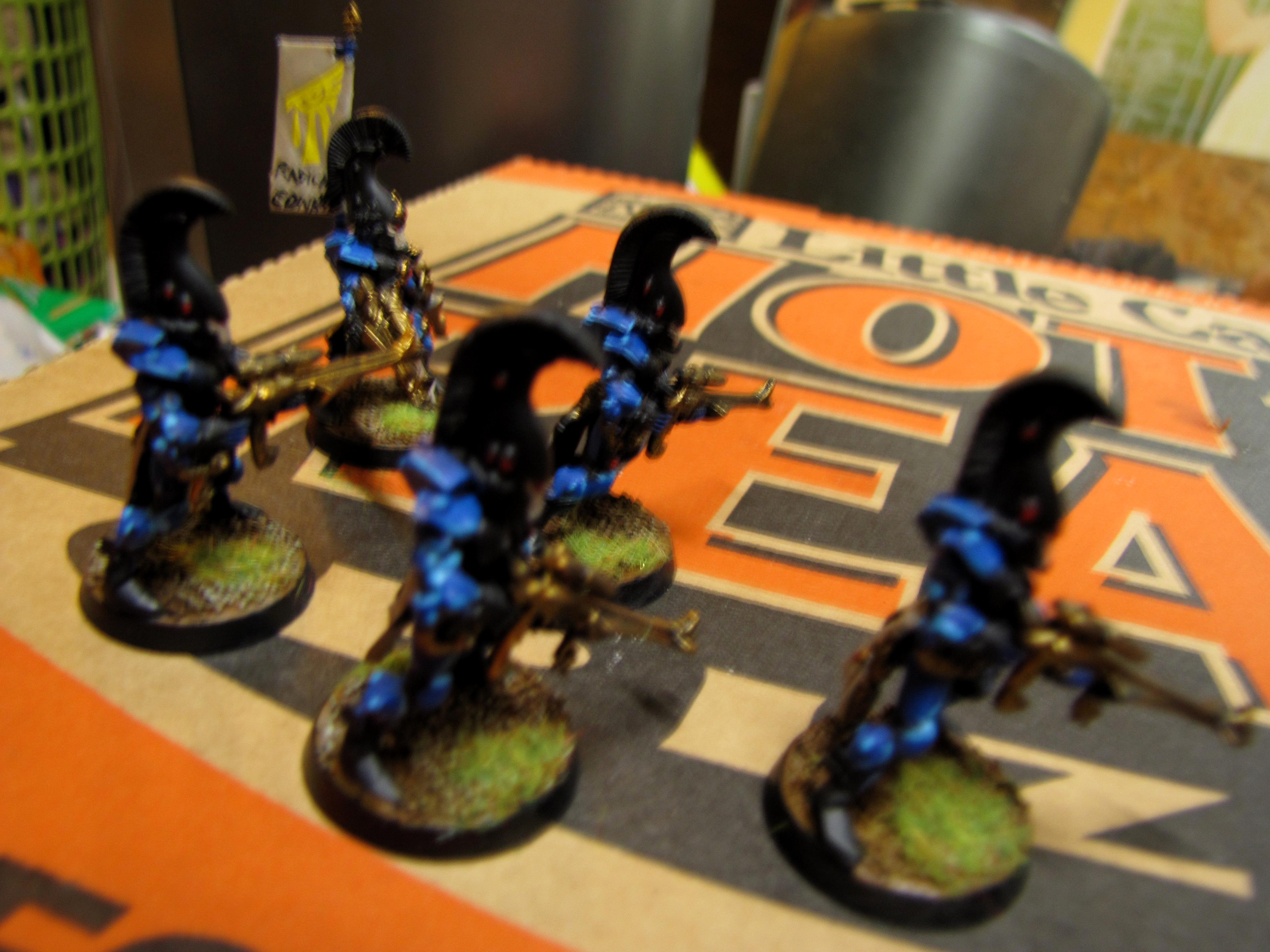 Dire Avengers (side view)