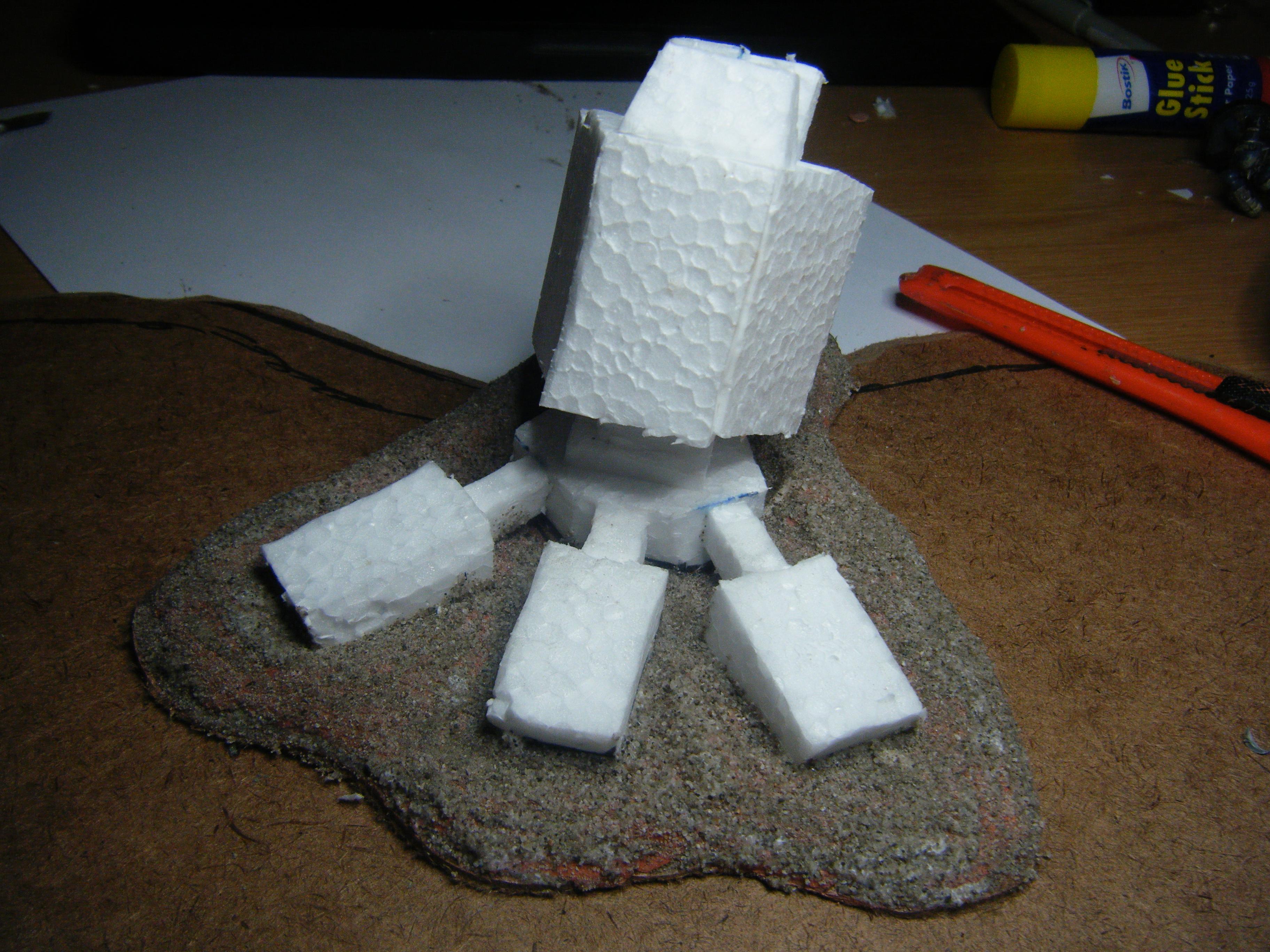 Titan, Titan foot with unpainted sand