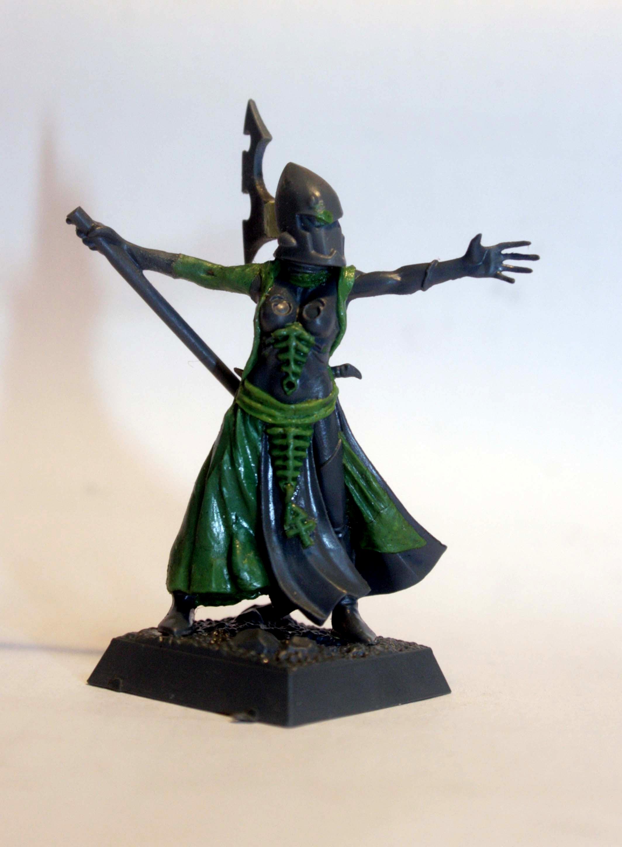 Pimp my S 40k - Female farseer/bonesinger